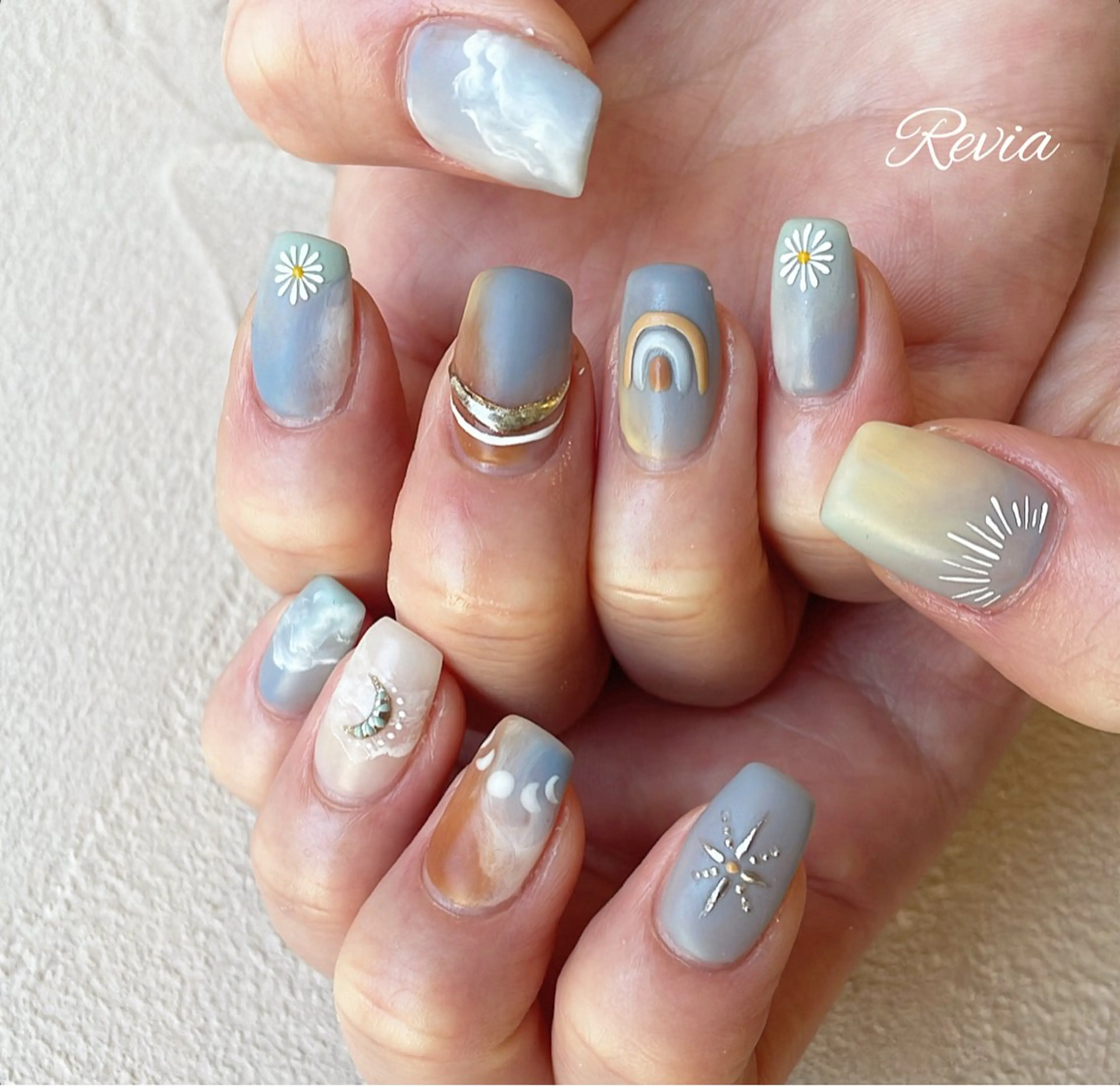 ネイル ハンドネイル revia所属・ERI Nailistのネイルデザイン