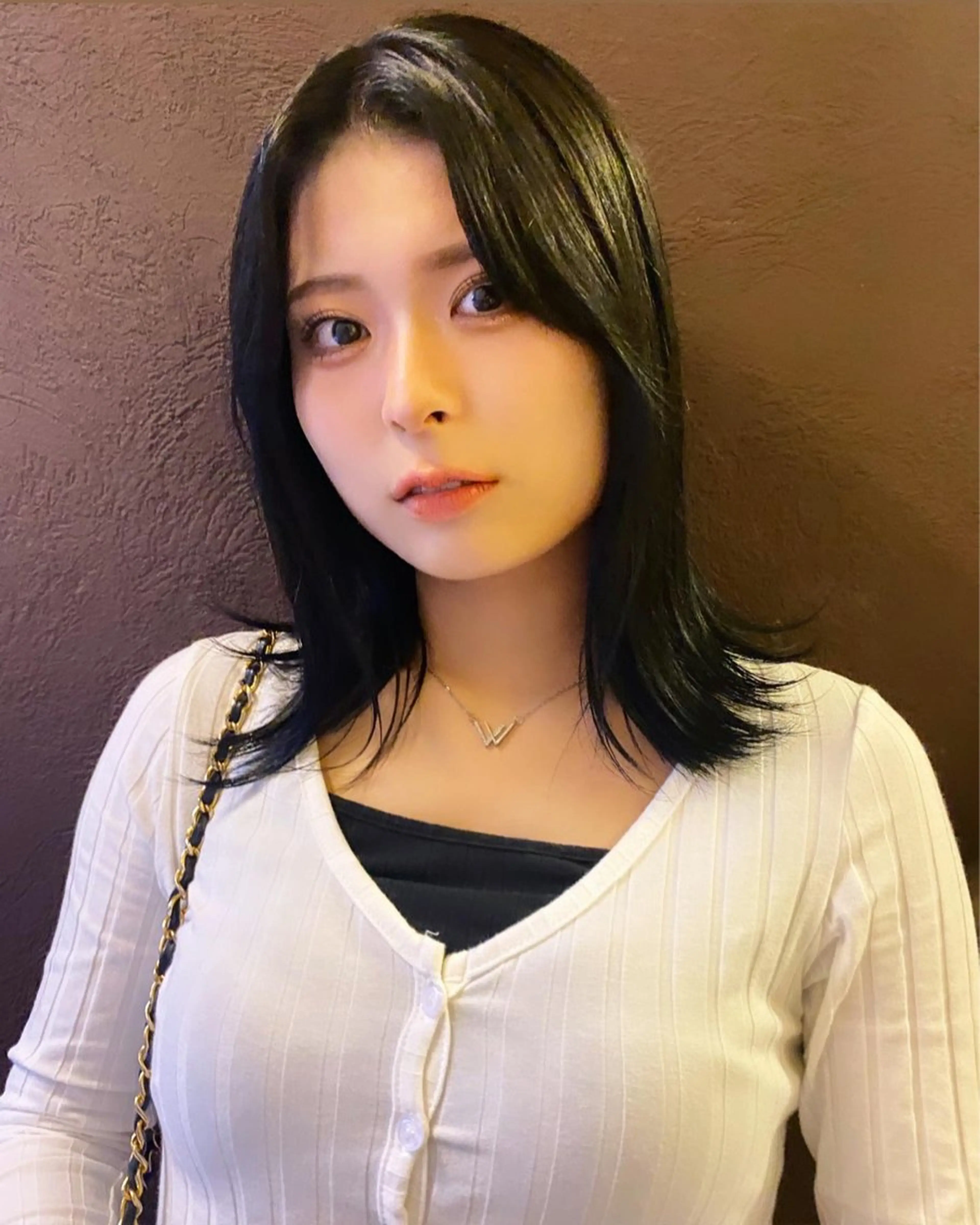 ミディアム カット ヘアカラー 自由が丘最多の口コミ 美容師✨生板🌿のヘアスタイル