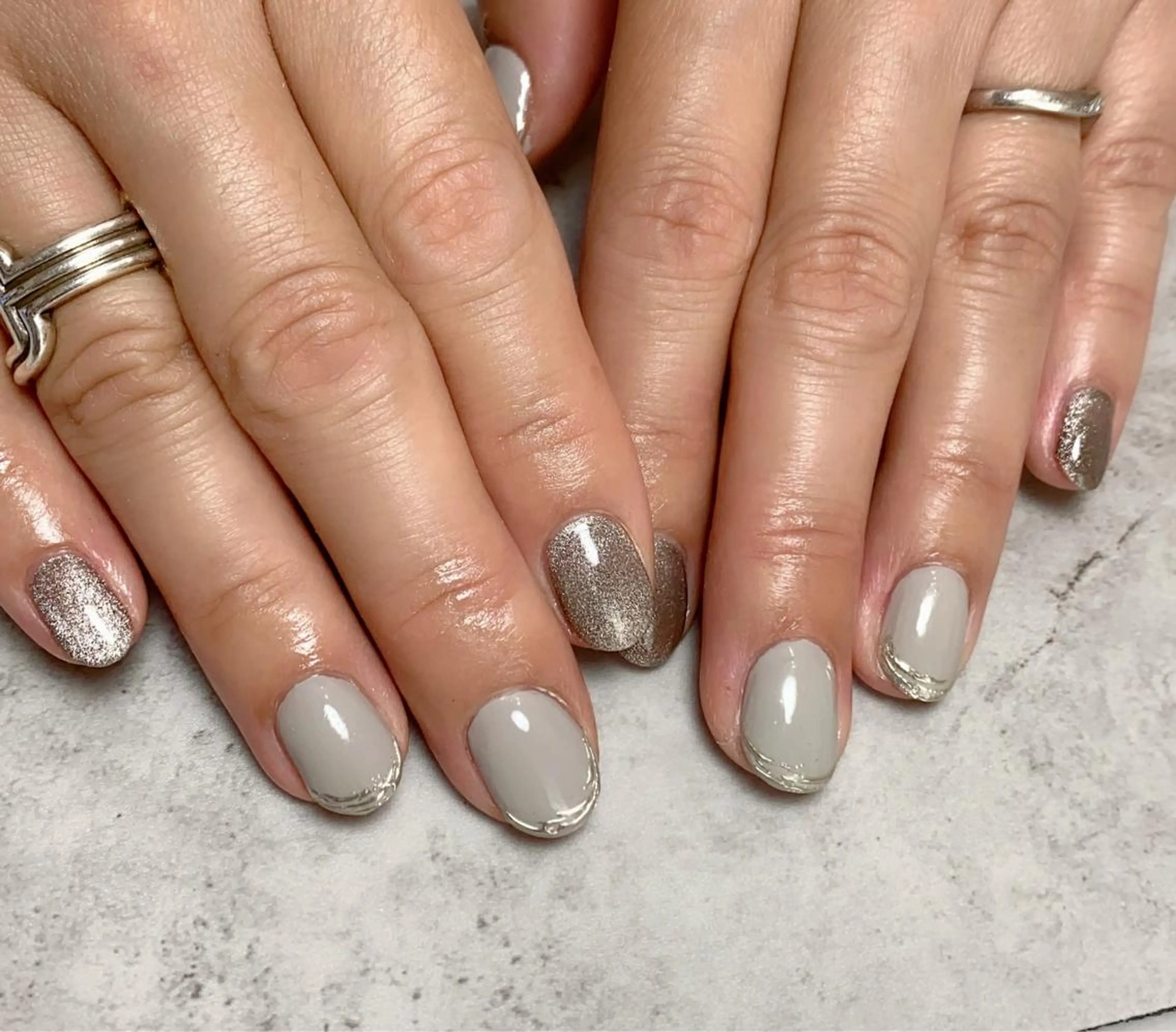 ショート cattleya nailのネイルデザイン