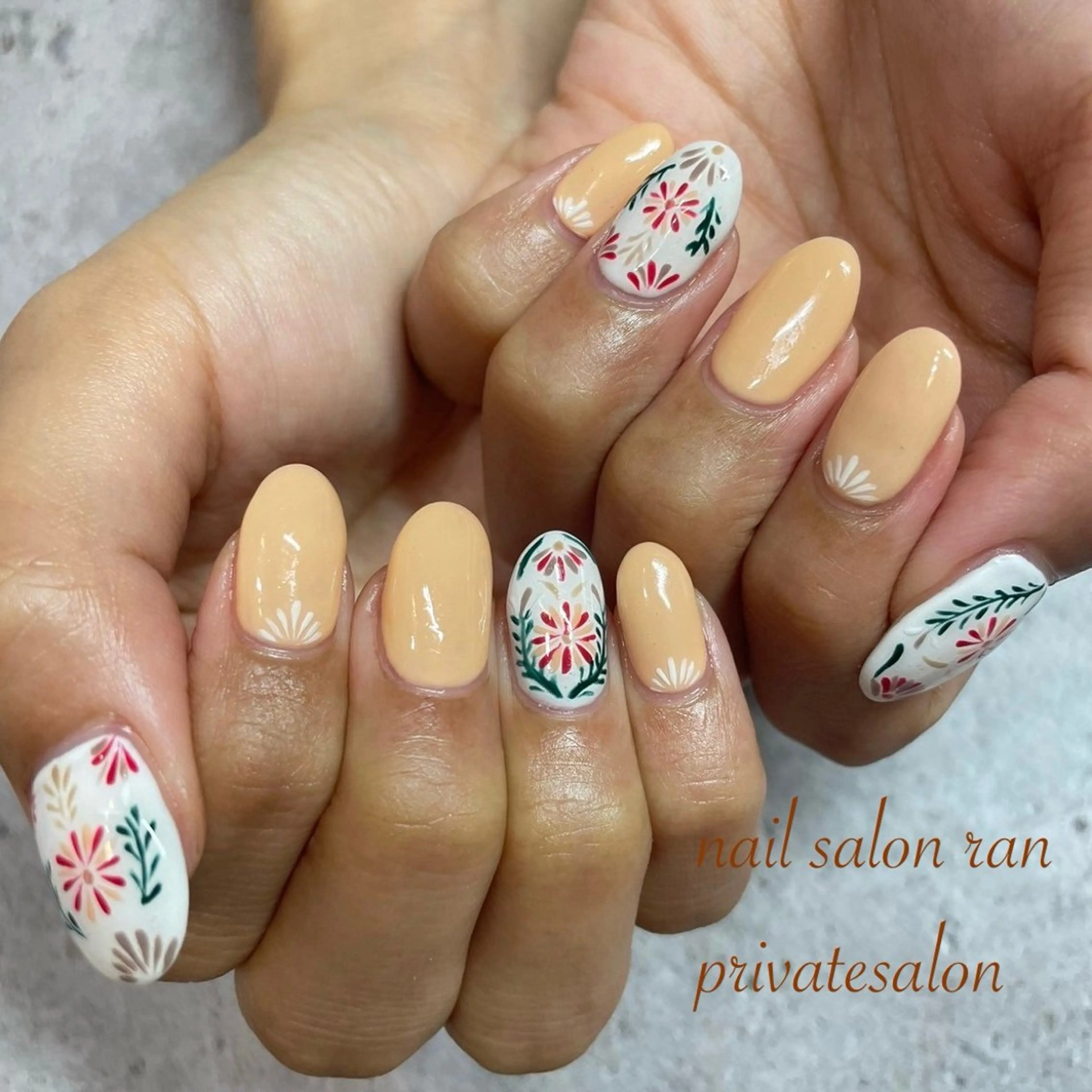 ネイル ハンドネイル ハンドケア nailsalon ranのネイルデザイン