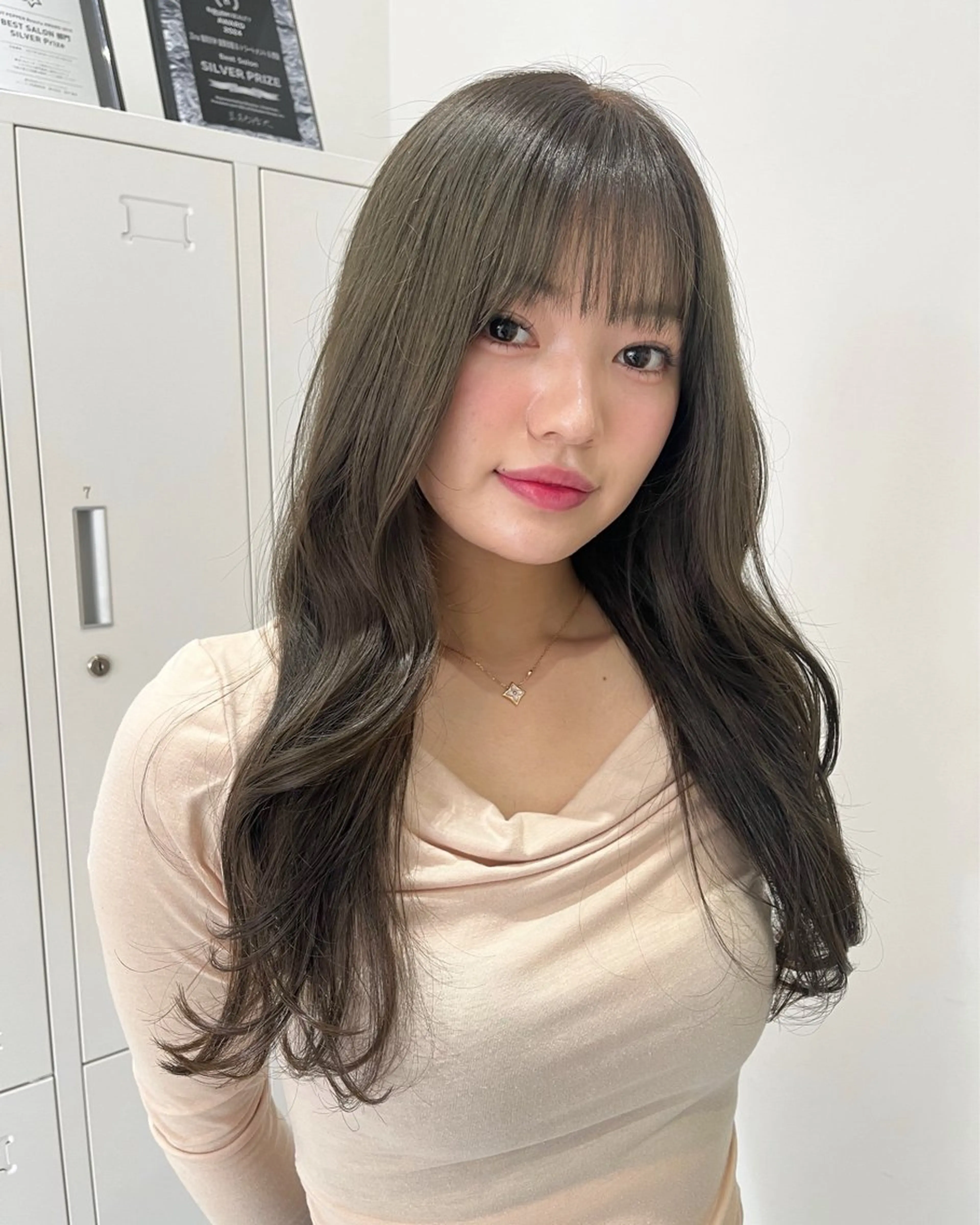 ロング 髪質改善 韓国風ヘア レイヤーカット zina福岡天神📛 井上美乃里のヘアスタイル