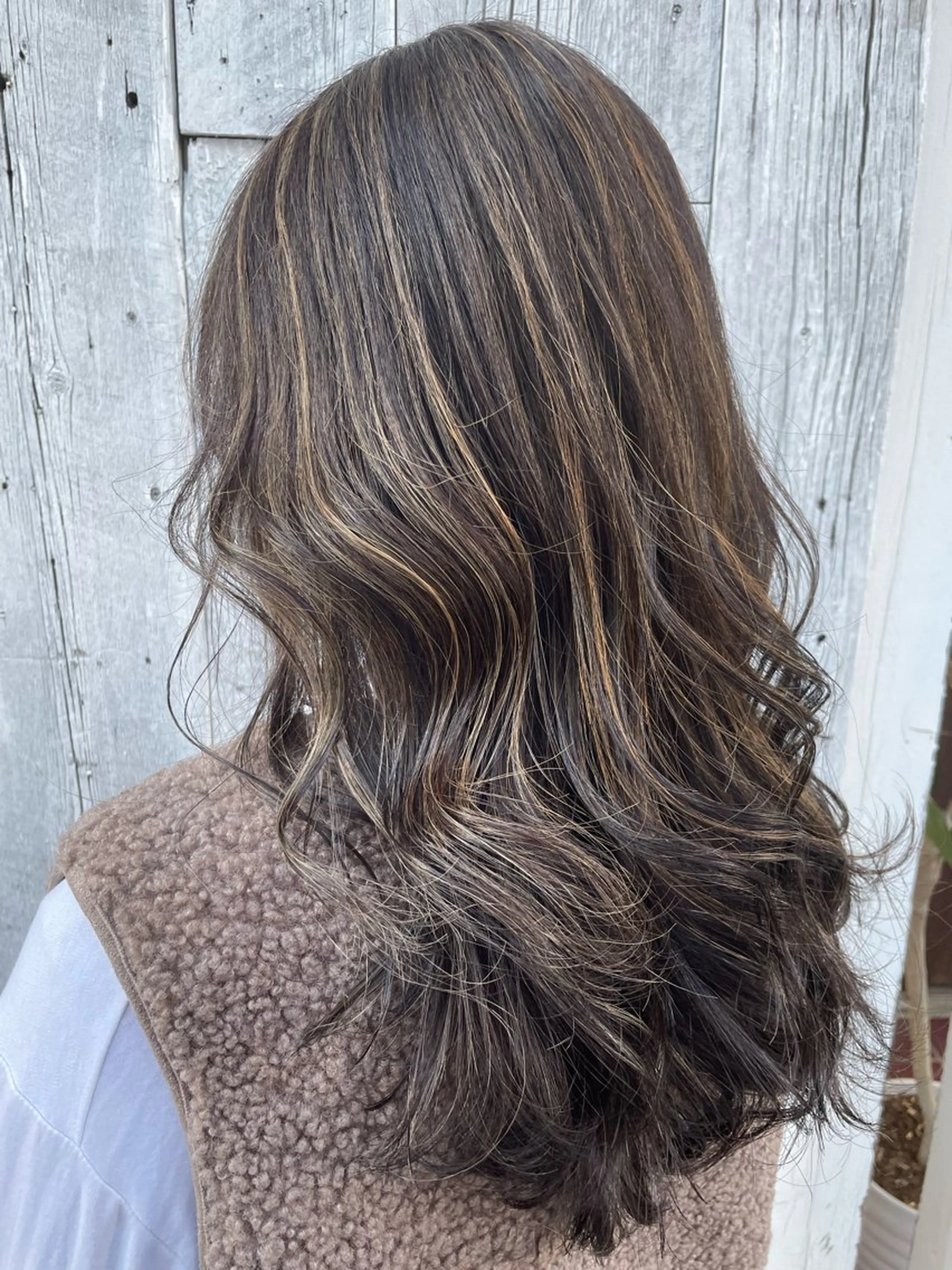 ロング カラー ハイライトカラー ハイライト ロング オタクアイリスト 🎀🪞山﨑愛菜のマツエク・マツパデザイン