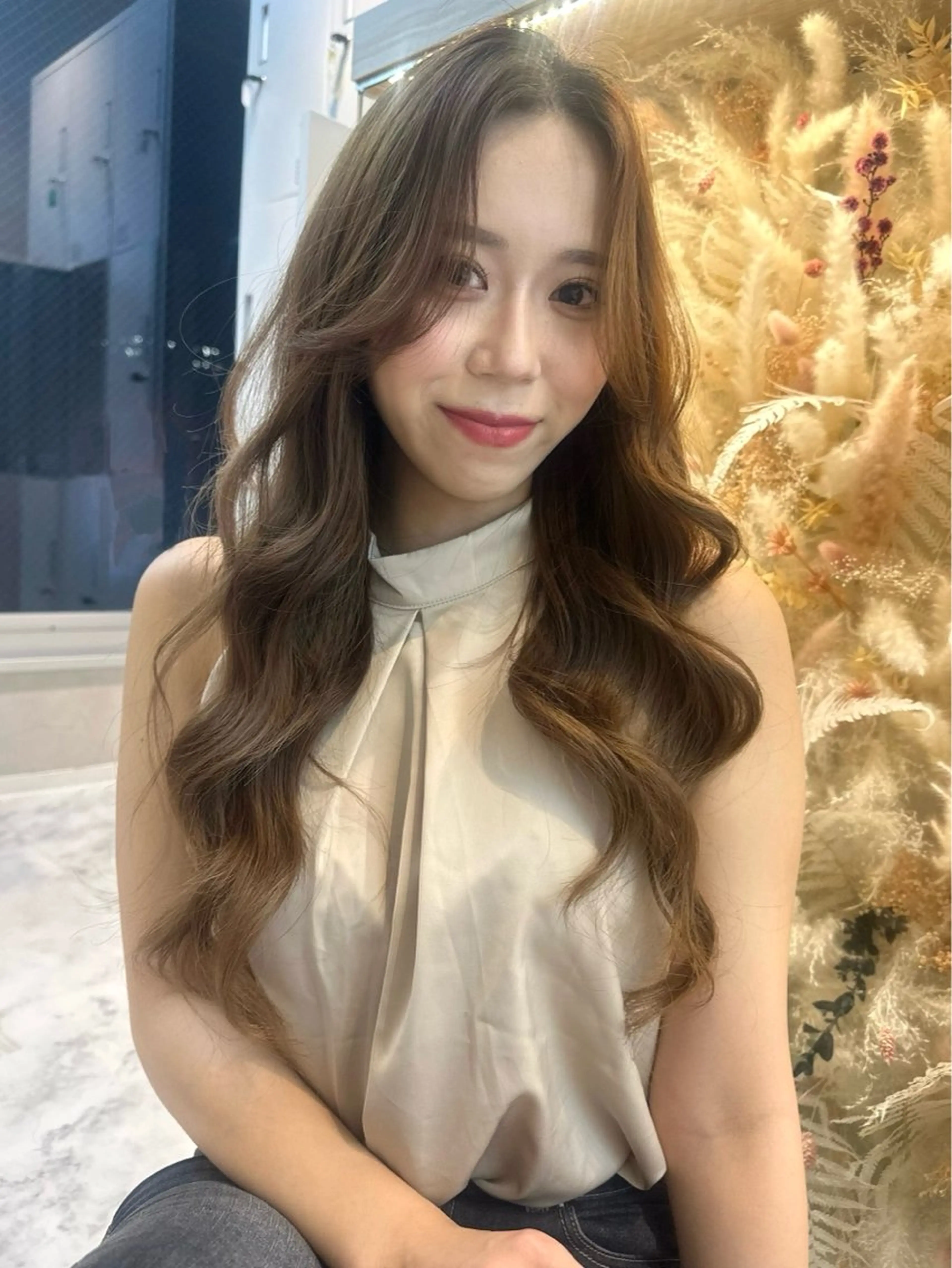 ロング カラー アッシュ アッシュブラウン ベージュカラー ブリーチ ブラウンカラー カット ヘアカラー トリートメント 🦋高瀬寛菜🦋 韓国/ブリーチのヘアスタイル