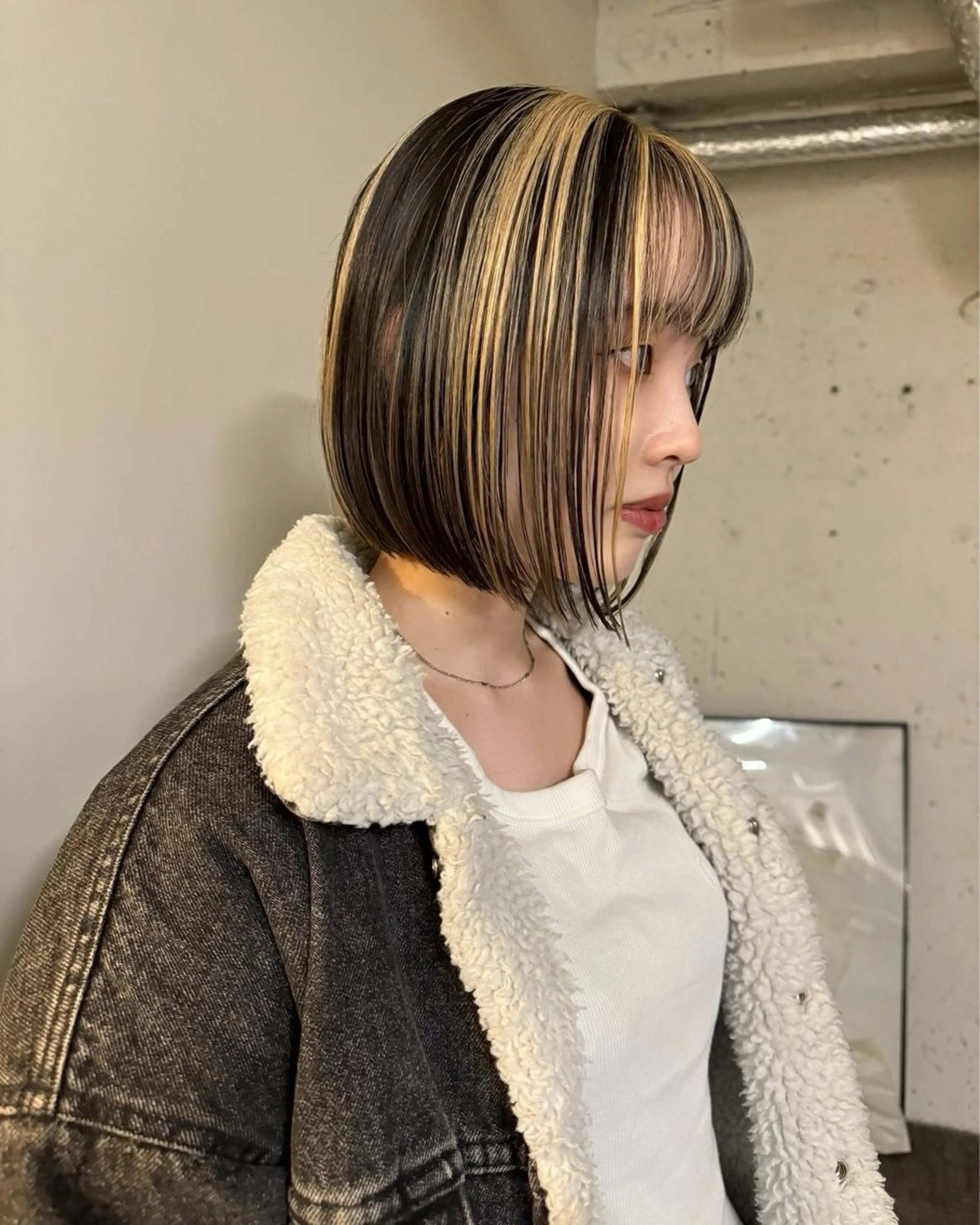 ミディアム カラー ヘアカラー kakeru レイヤーボブパーマのヘアスタイル