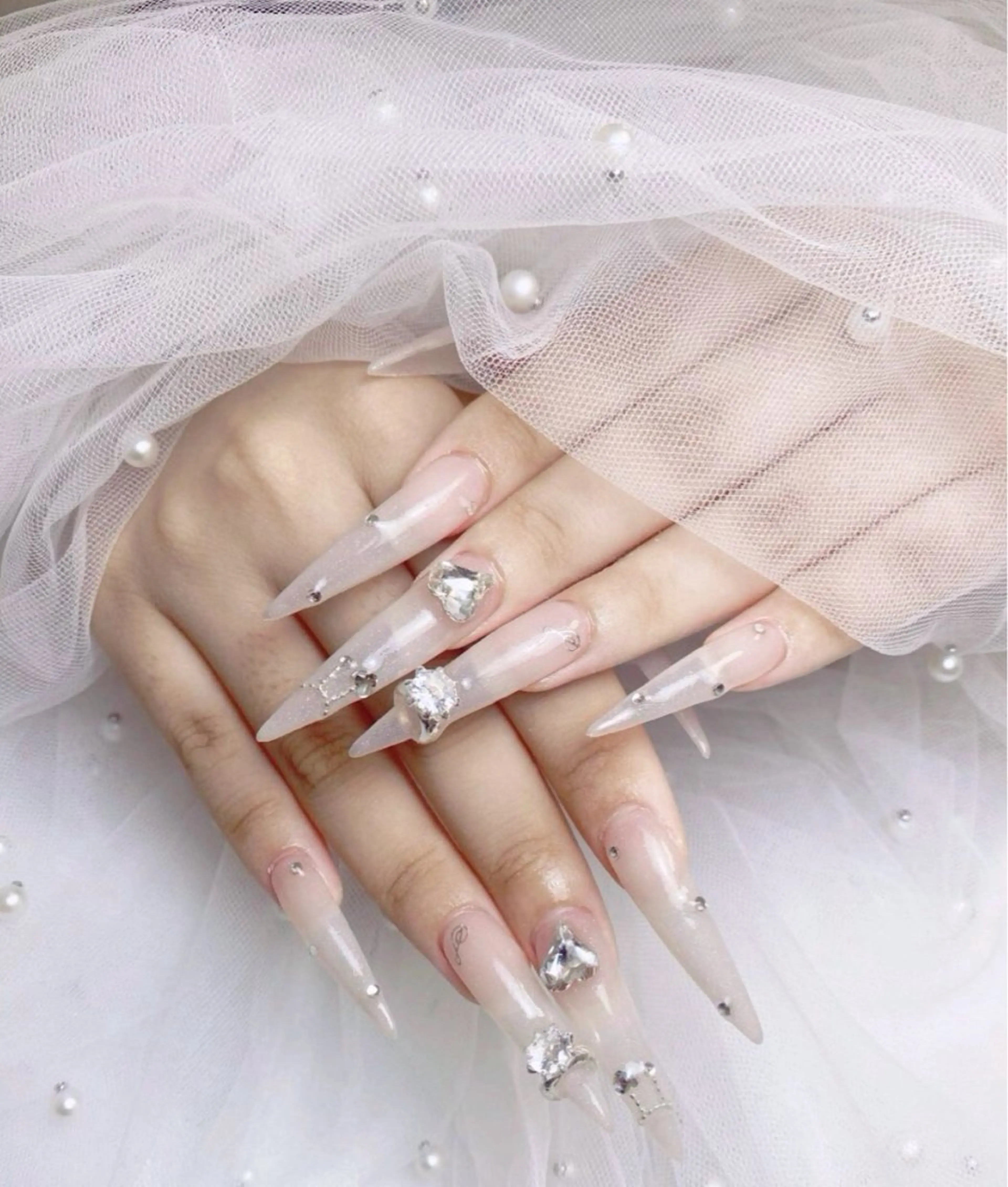 ネイル 長さ出し専門パーツ jenniferのネイルデザイン