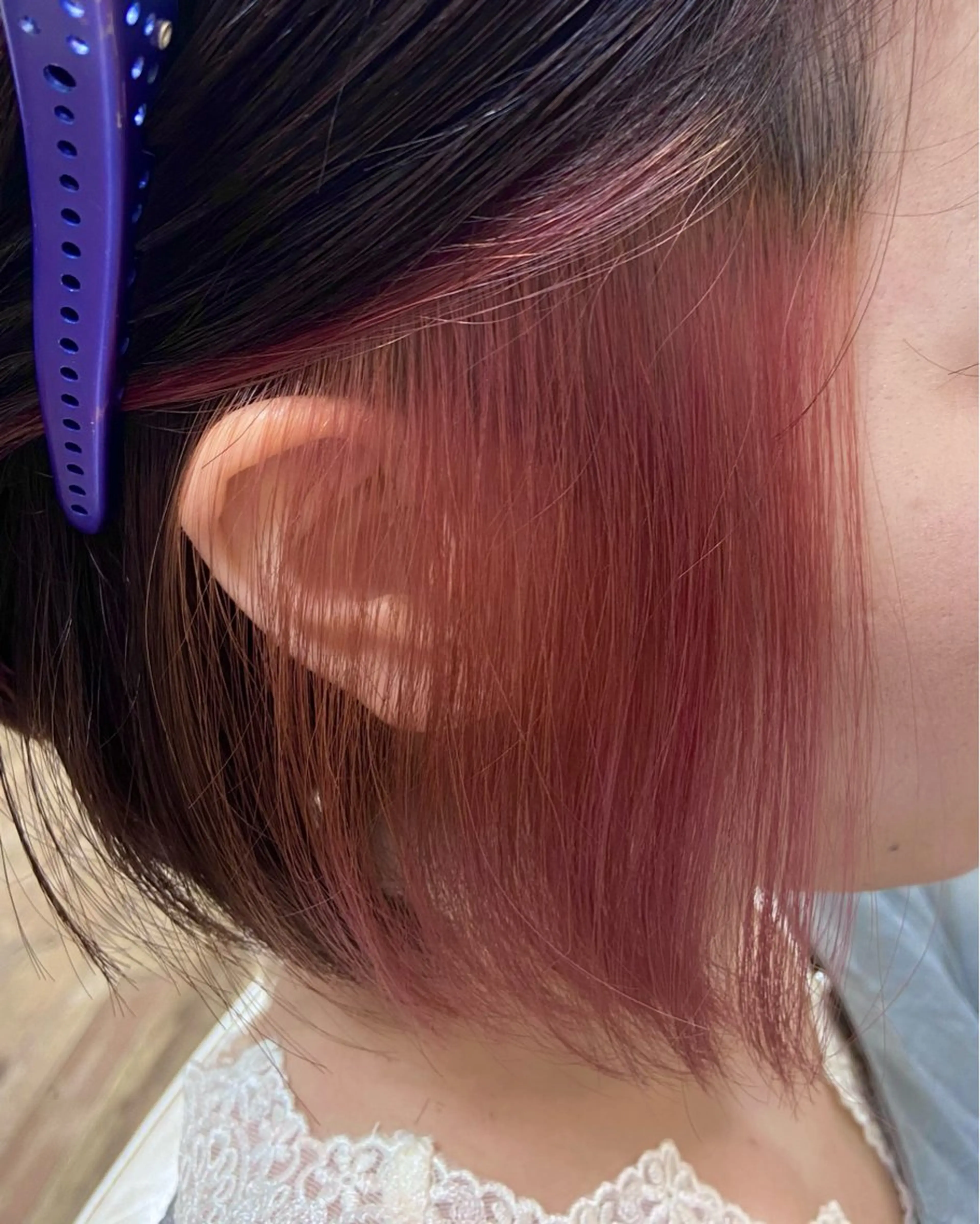 ショート カラー ヘアアレンジ ブリーチ イヤリングカラー ピンクカラー ヘアカラー イツキ🌕デザインカ ラー🥨髪質改善🫧のヘアスタイル