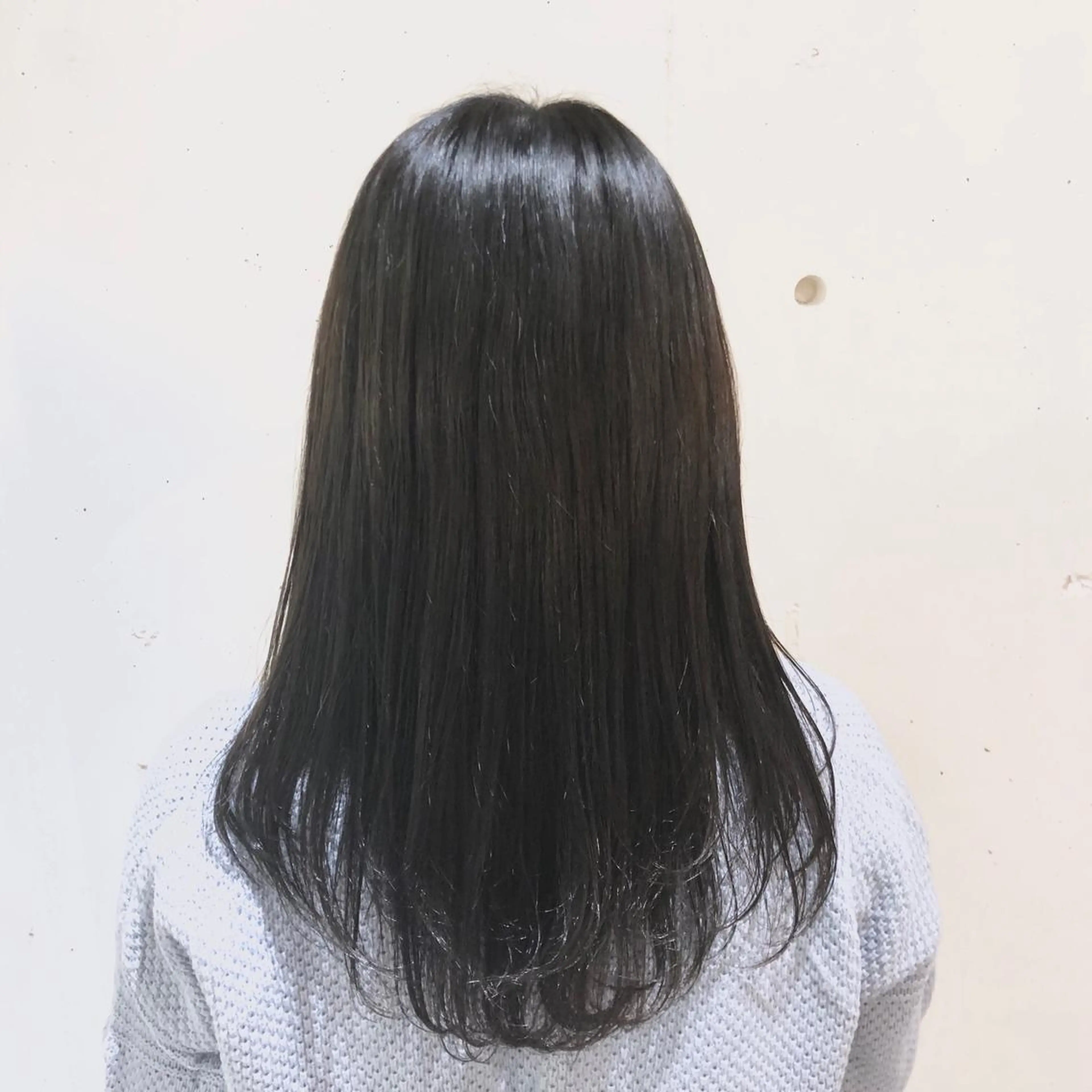 セミロング カラー パーマ ヘアアレンジ バレイヤージュ ブリーチ 透明感カラー グラデーションカラー グレージュ 【ツヤ髪美容師】 ツダケイスケのヘアスタイル