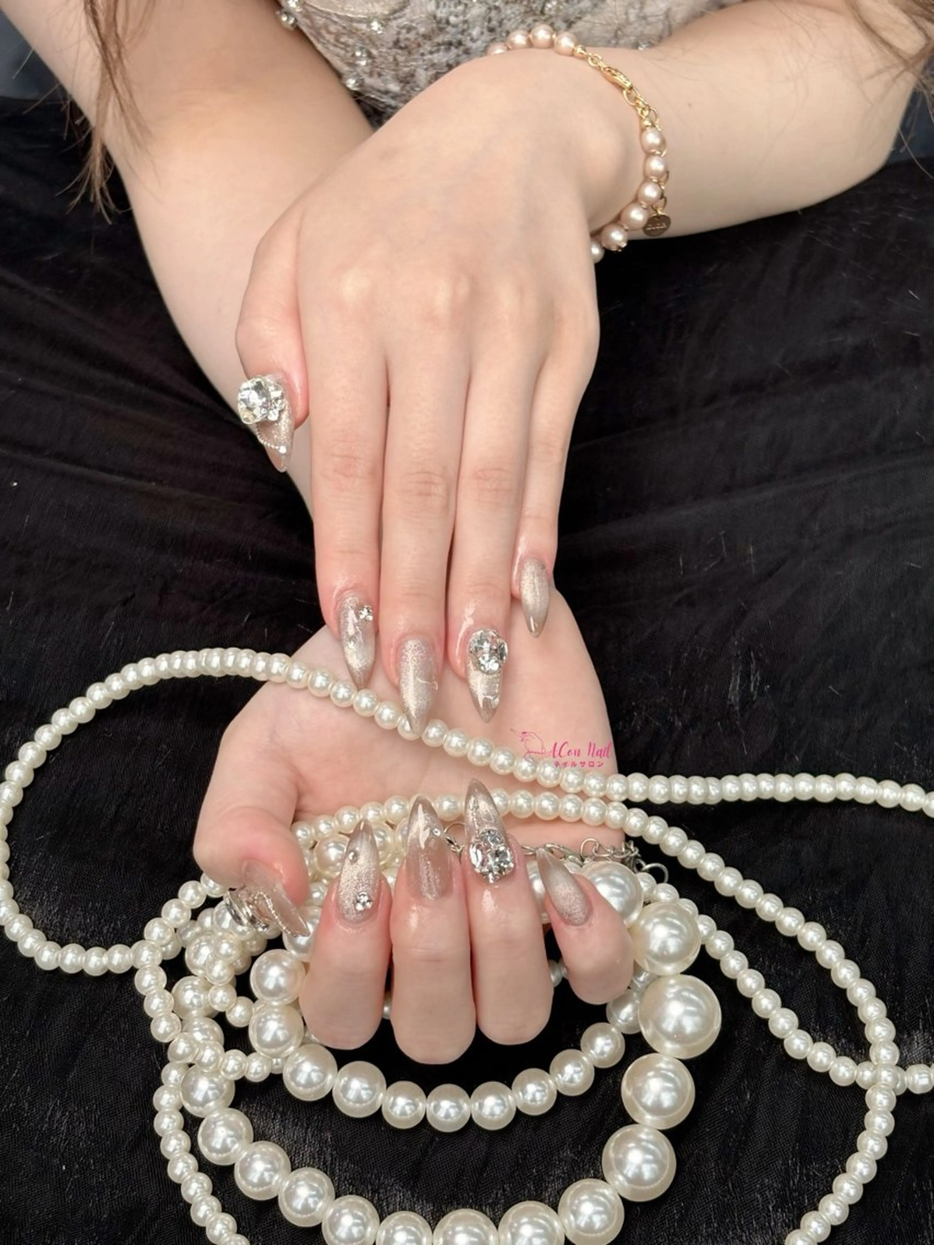 ネイル 桜ネイル 長さ出し フラワーネイル フレンチネイル ジェルネイル ハンドネイル AConNailSalon所属・ACon NailSalonのネイルデザイン