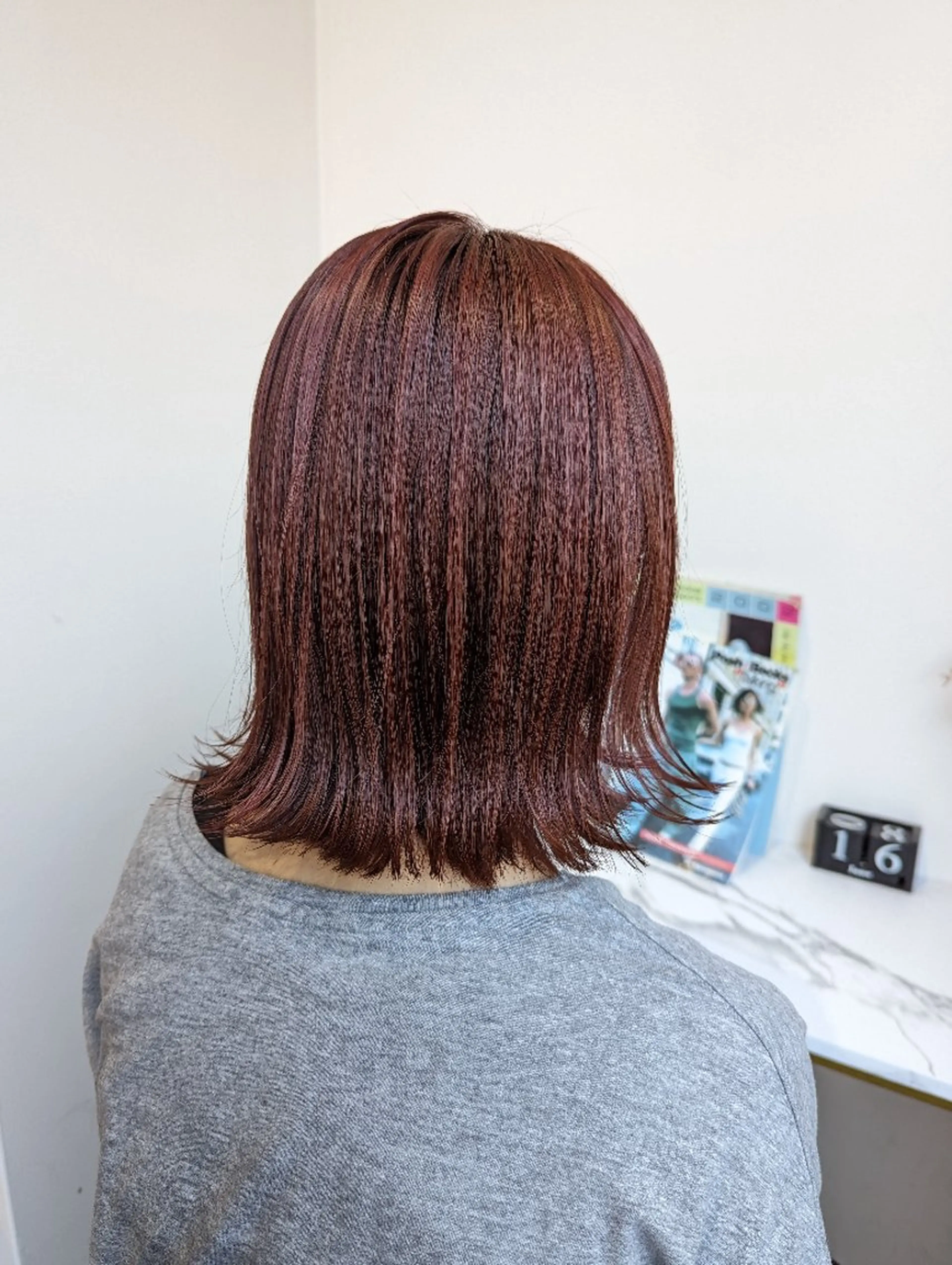 ミディアム カット ヘアカラー nanami /Toiroのヘアスタイル