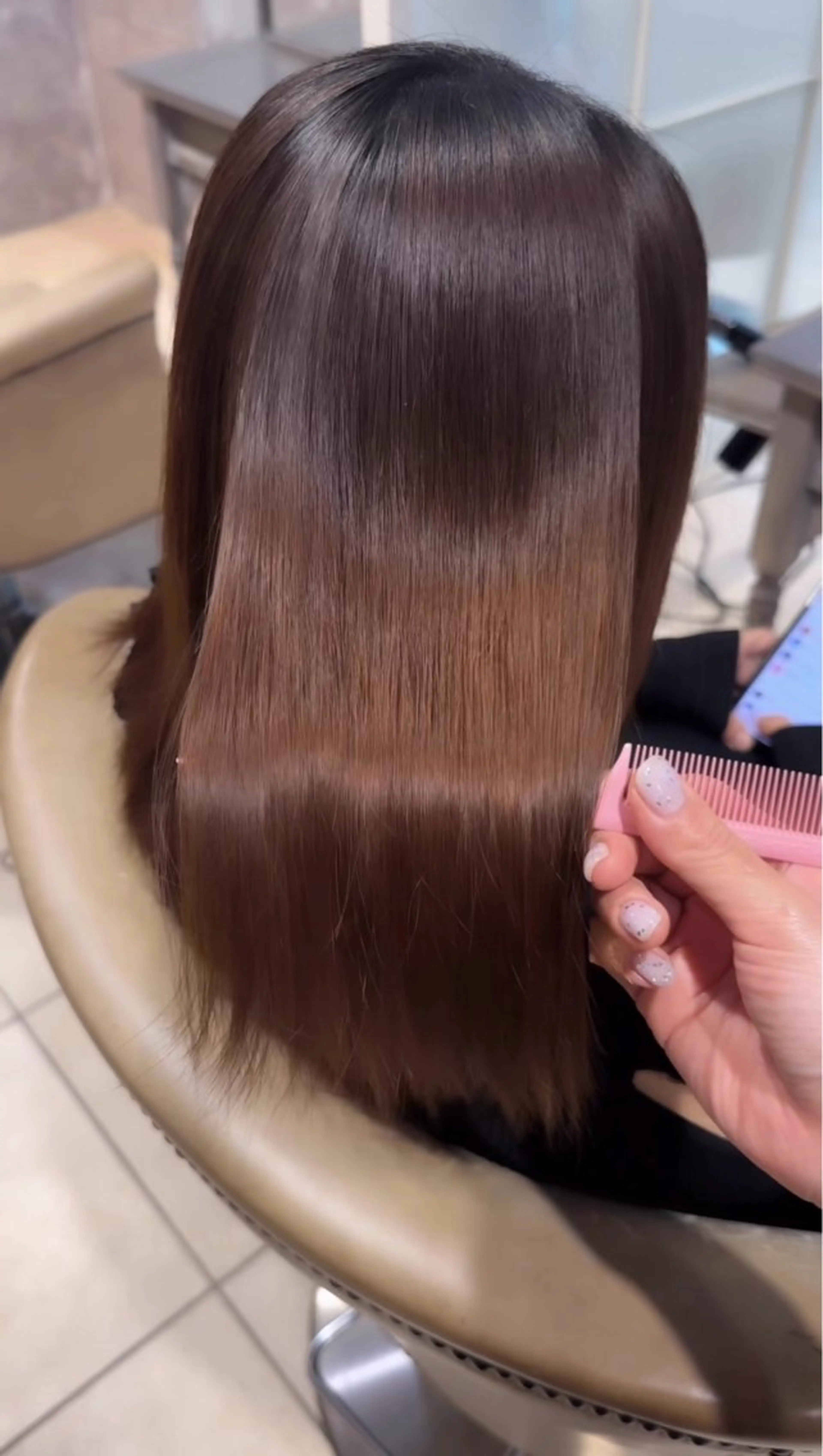 ミディアム THOiRY 栄所属・縮毛矯正/髪質改善/ 伊藤愛のヘアスタイル