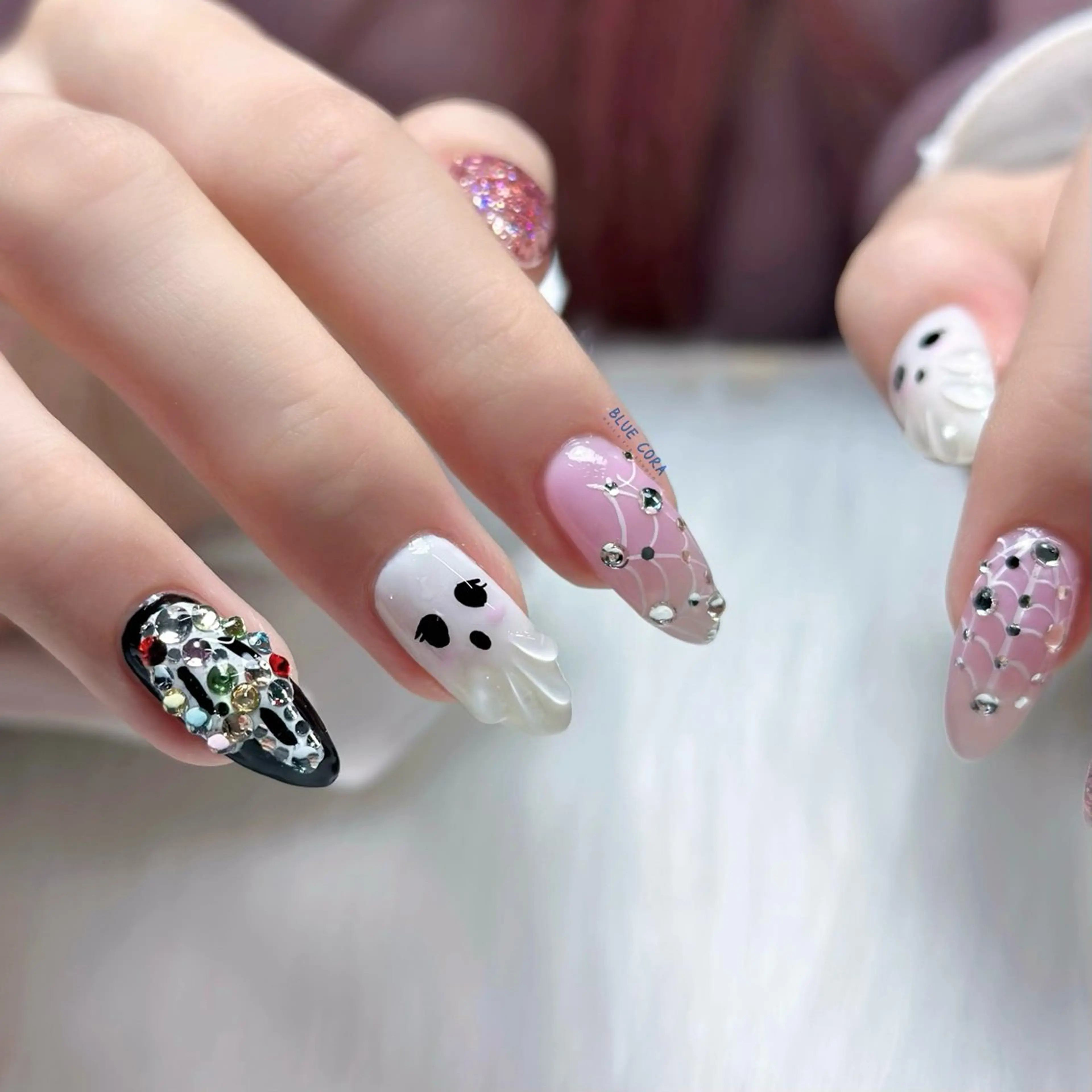 ネイル クリアネイル ハンドネイル ハンドケア BLUE CORA所属・BLUE CORAのネイルデザイン