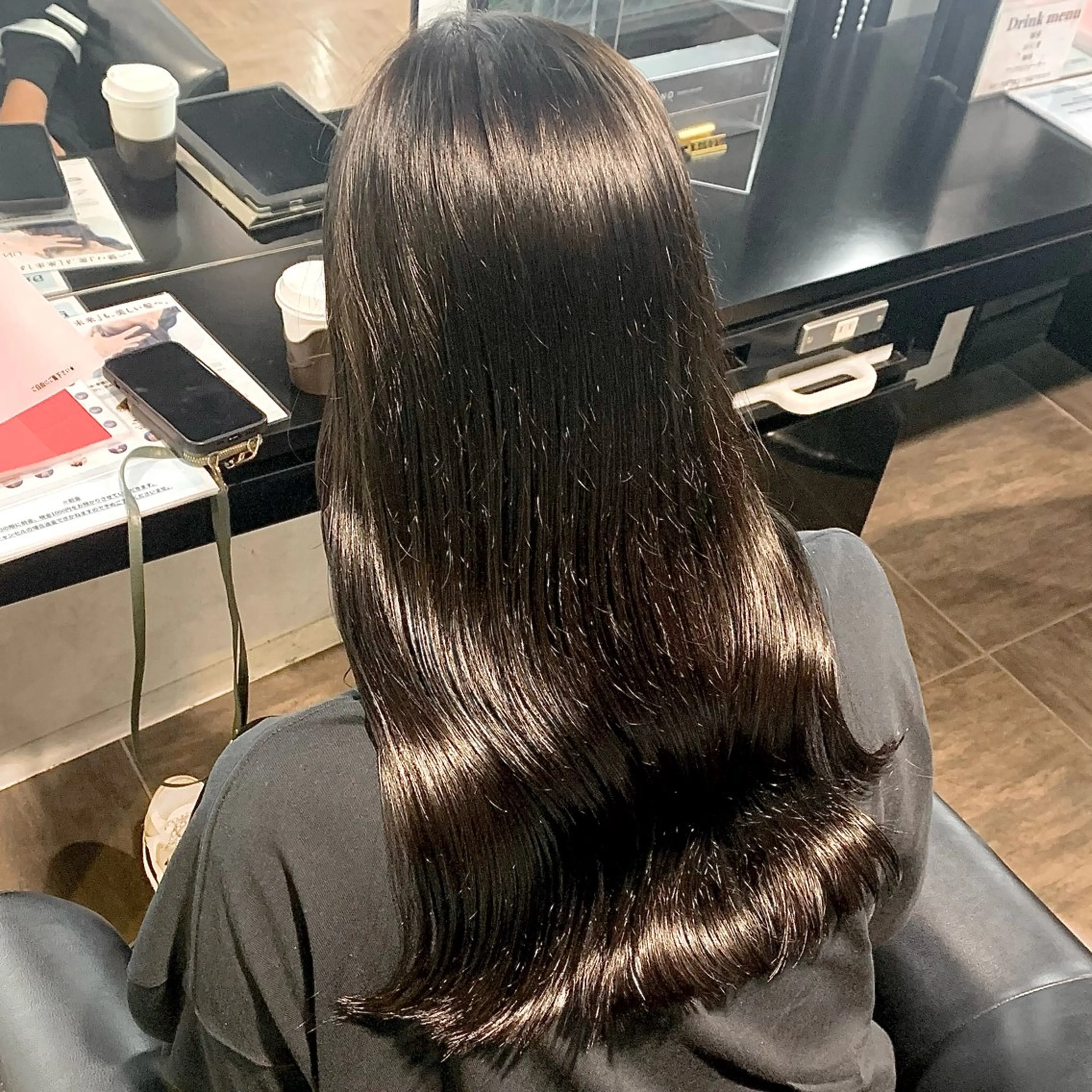 ロング カラー グレージュ カット ヘアカラー トリートメント 🤍愛されヘア⌇ 𝐑 𝐈 𝐎🤍のヘアスタイル