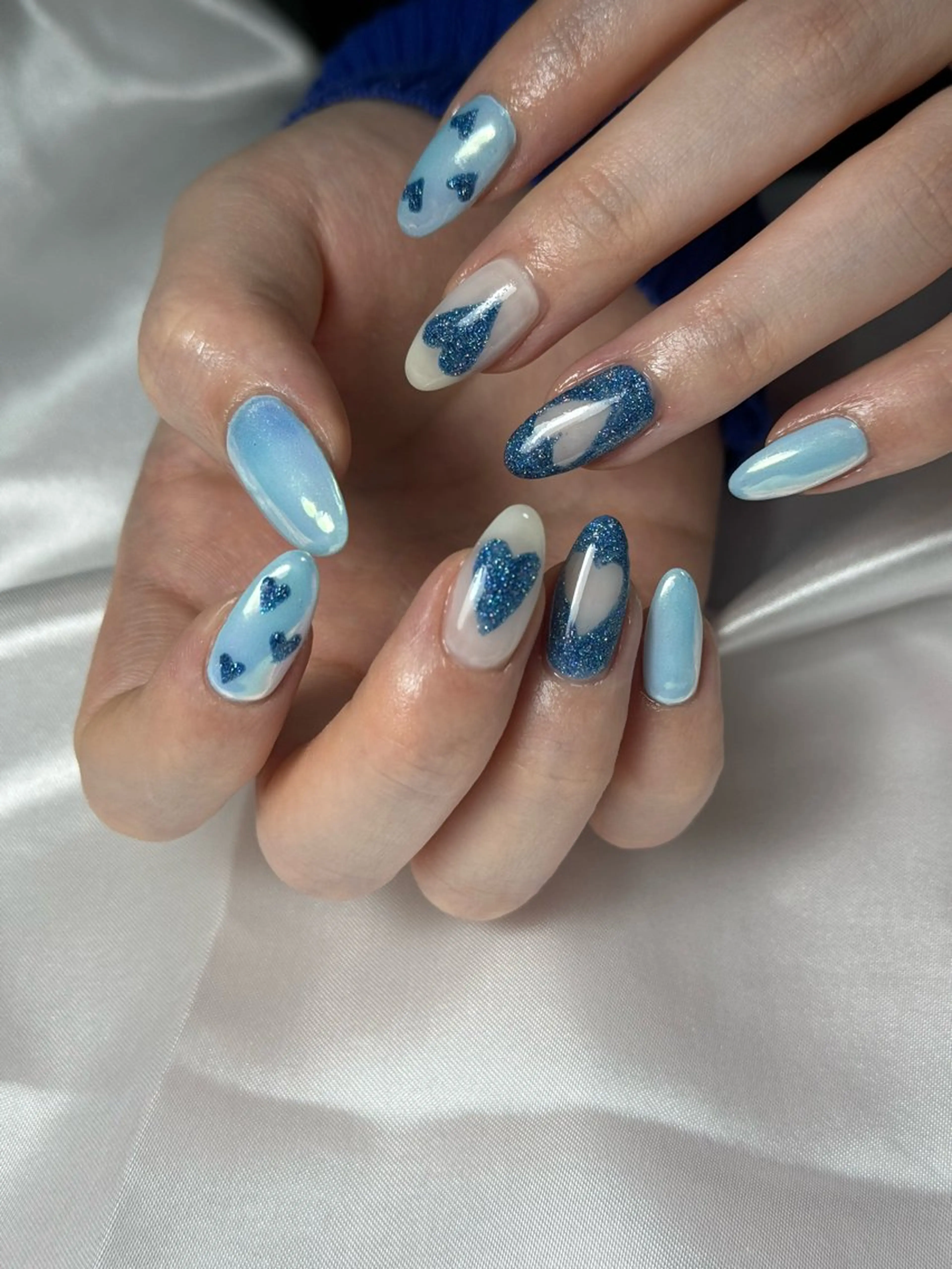 ネイル ブルー ジェルネイル ハート 韓国ネイル ミラーネイル ハンドネイル flowers nailのネイルデザイン