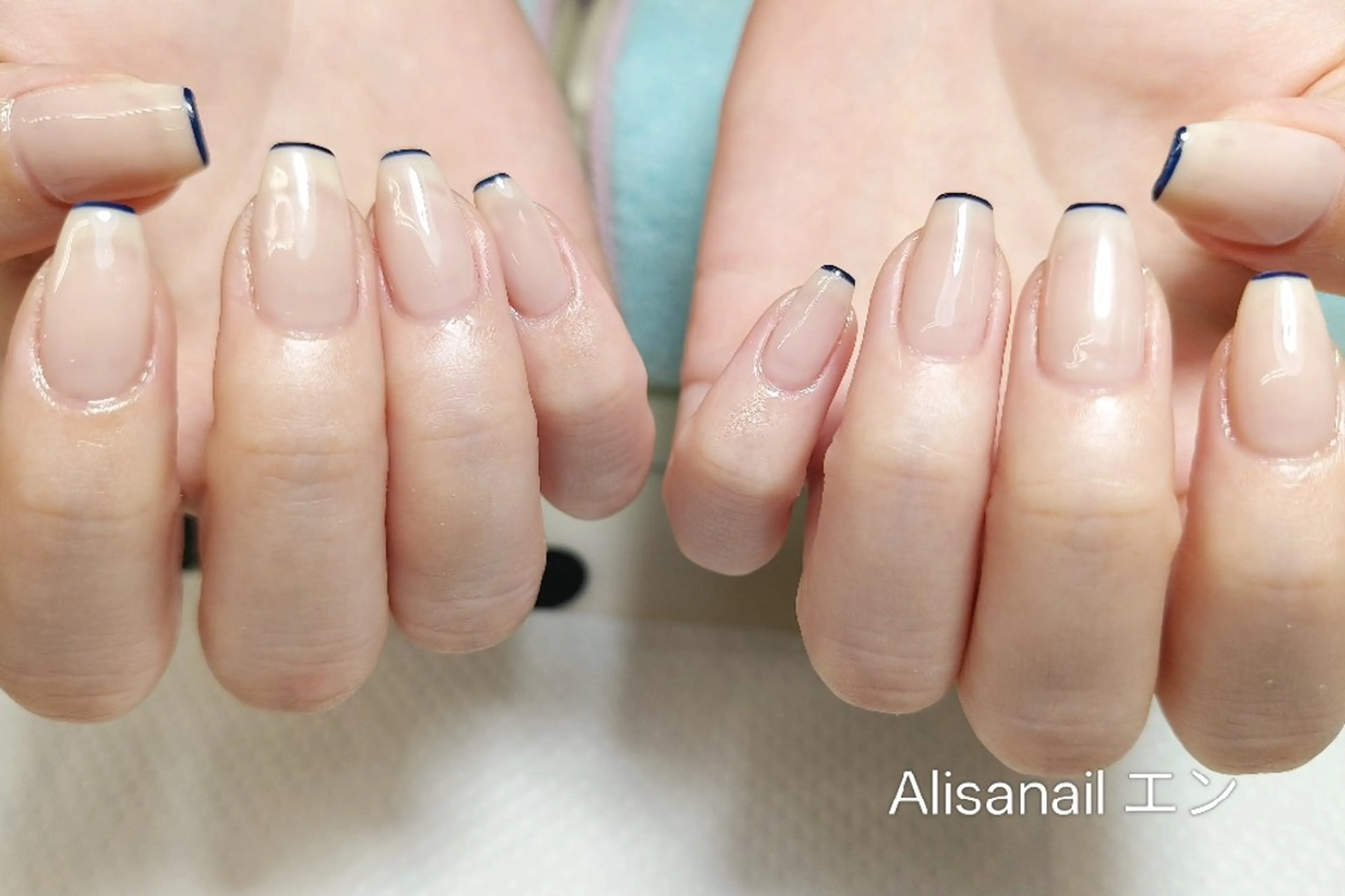 ネイル フレンチネイル 冬ネイル エ ンのネイルデザイン