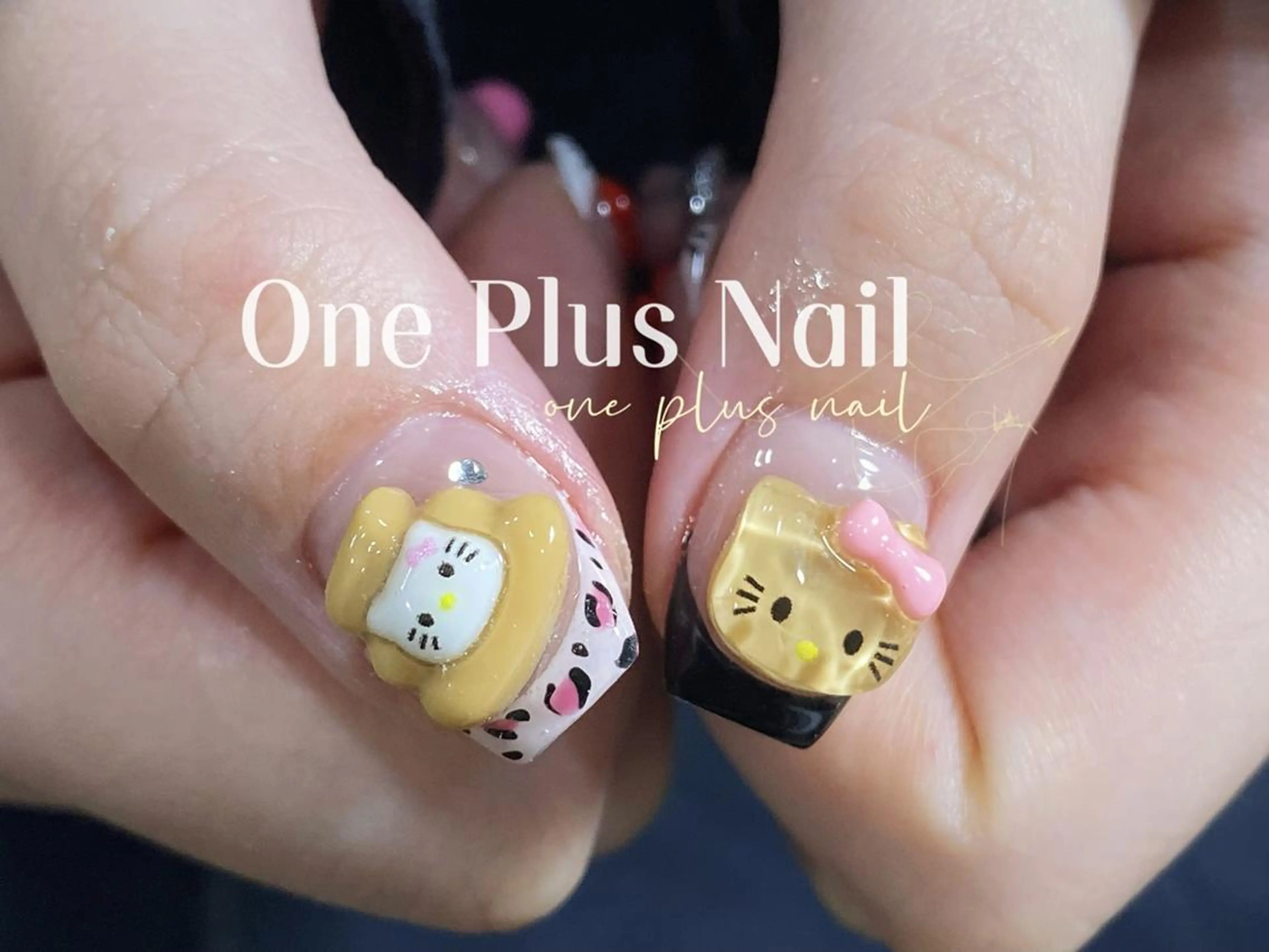 ネイル ハート キラキラネイル 韓国ネイル ロングネイル 持ち込み ハンドネイル One Plus Nail Salonのネイルデザイン