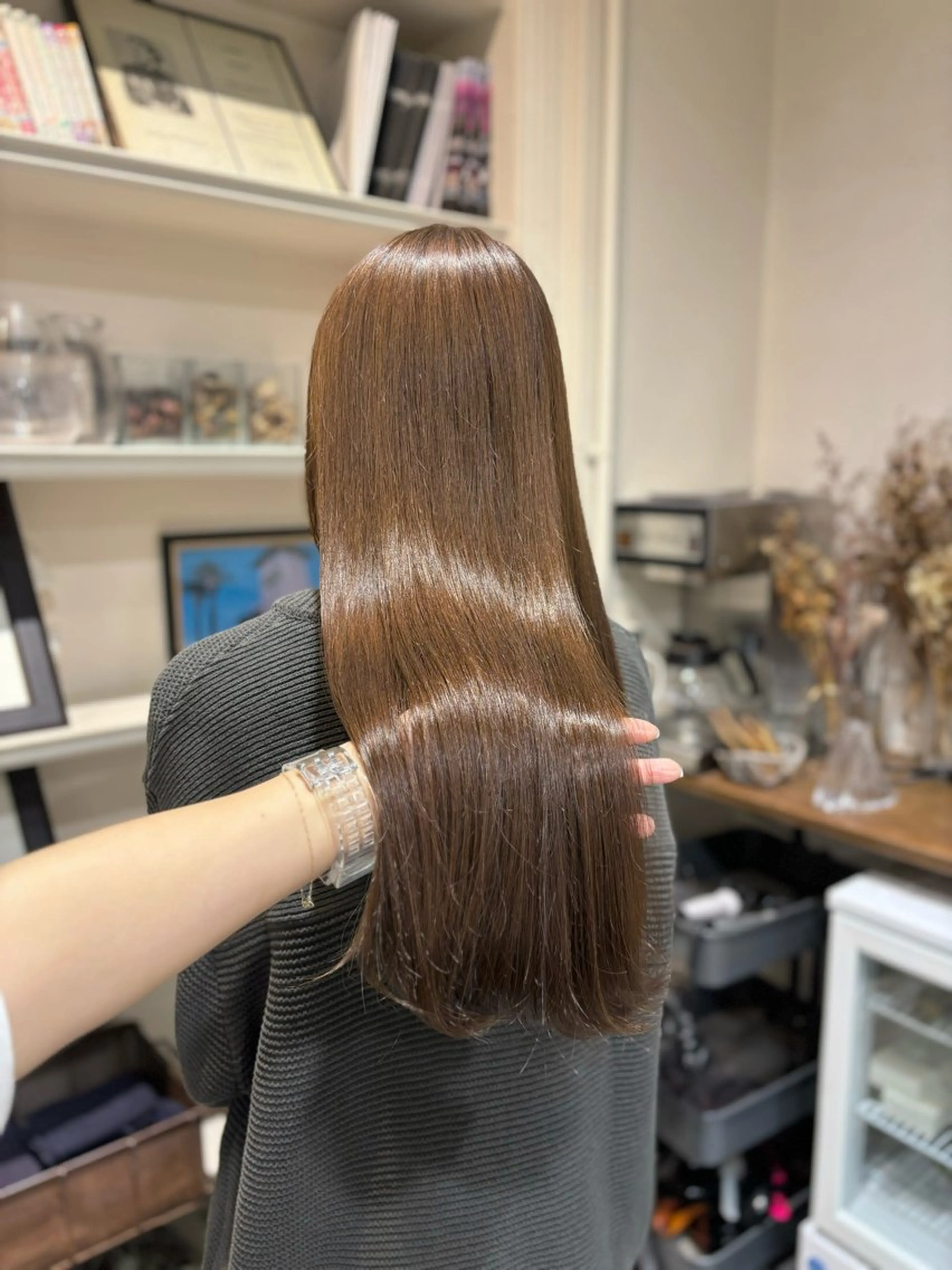 ロング カラー ヘアアレンジ 透明感カラー オリーブカラー Narumi 🧚‍♂️の眉毛・アイブロウイメージ