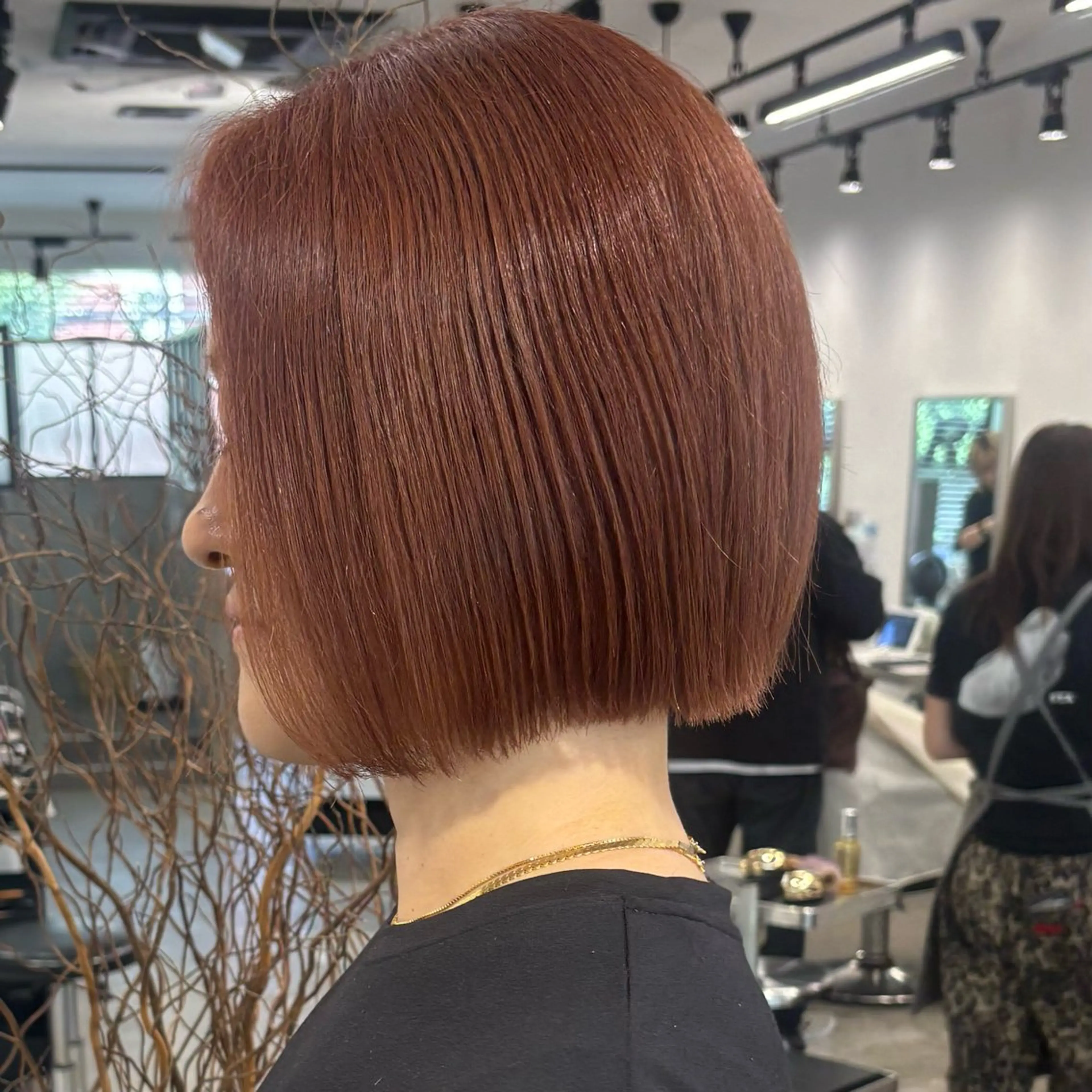 ショート カラー 髪質改善/縮毛矯正/ 暖色カラー🎀🪞のヘアスタイル
