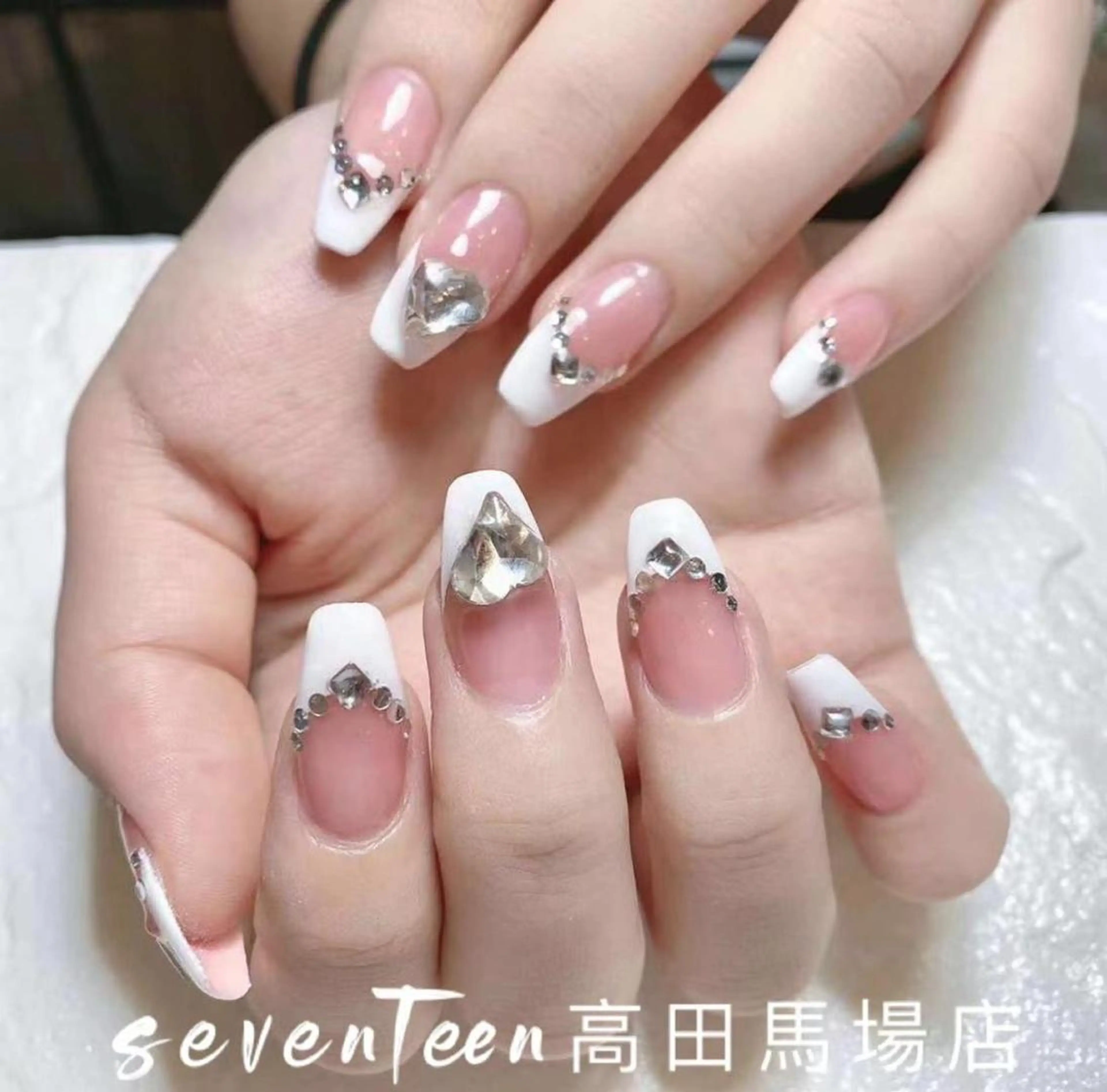 ネイル seventeen nail高田馬場店のネイルデザイン