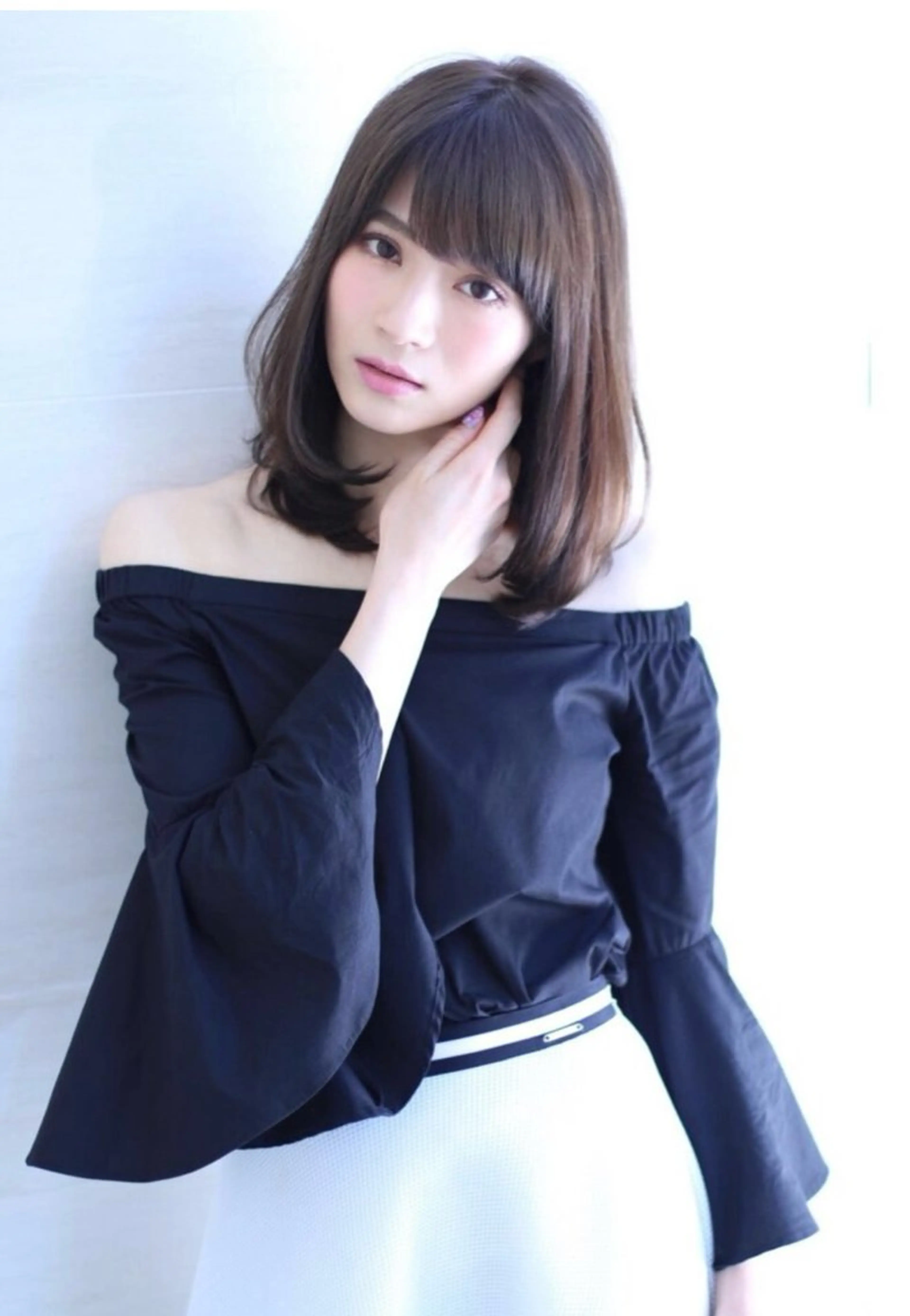 セミロング 尾前 了守のヘアスタイル