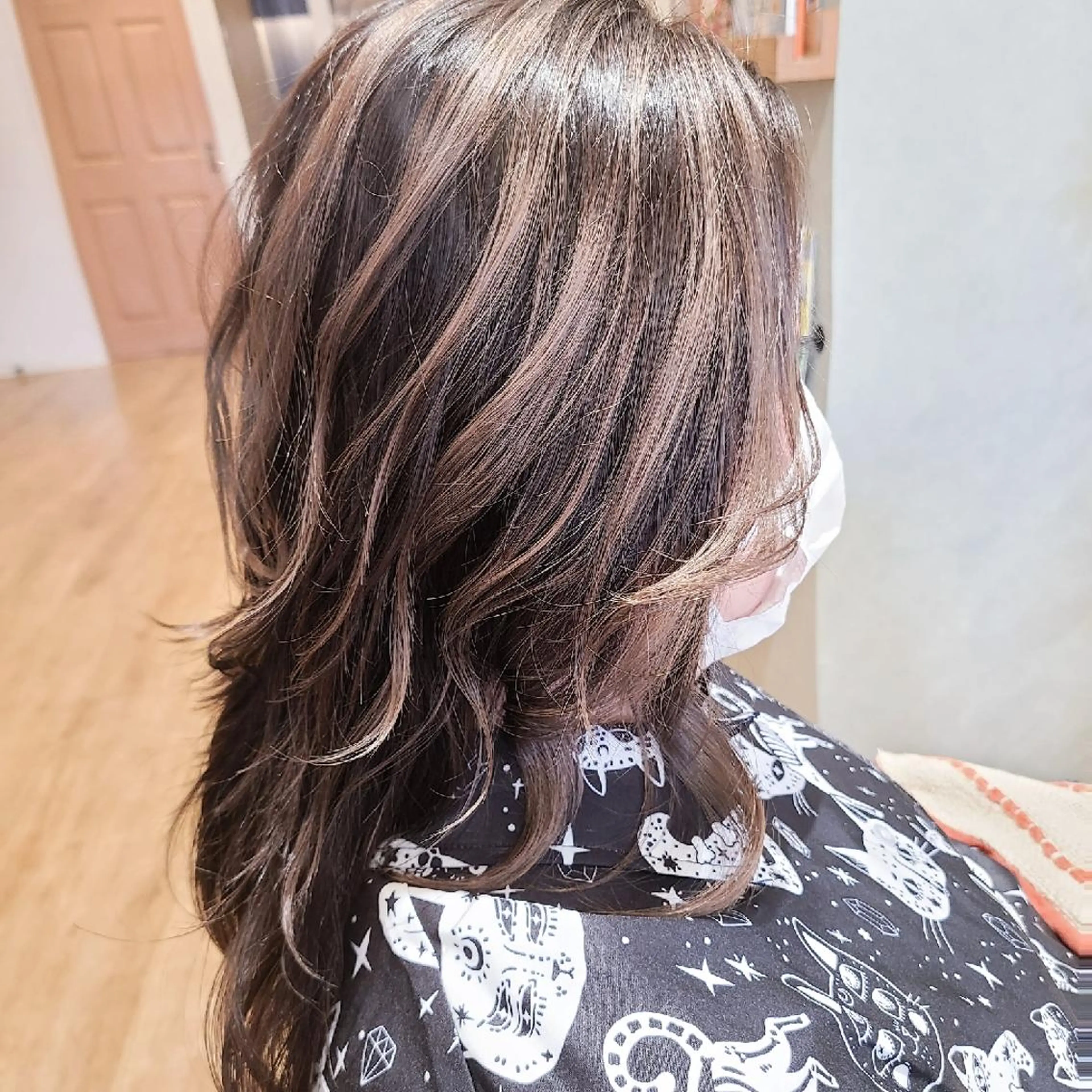 ロング レイヤーカット 小平 昌宏のヘアスタイル