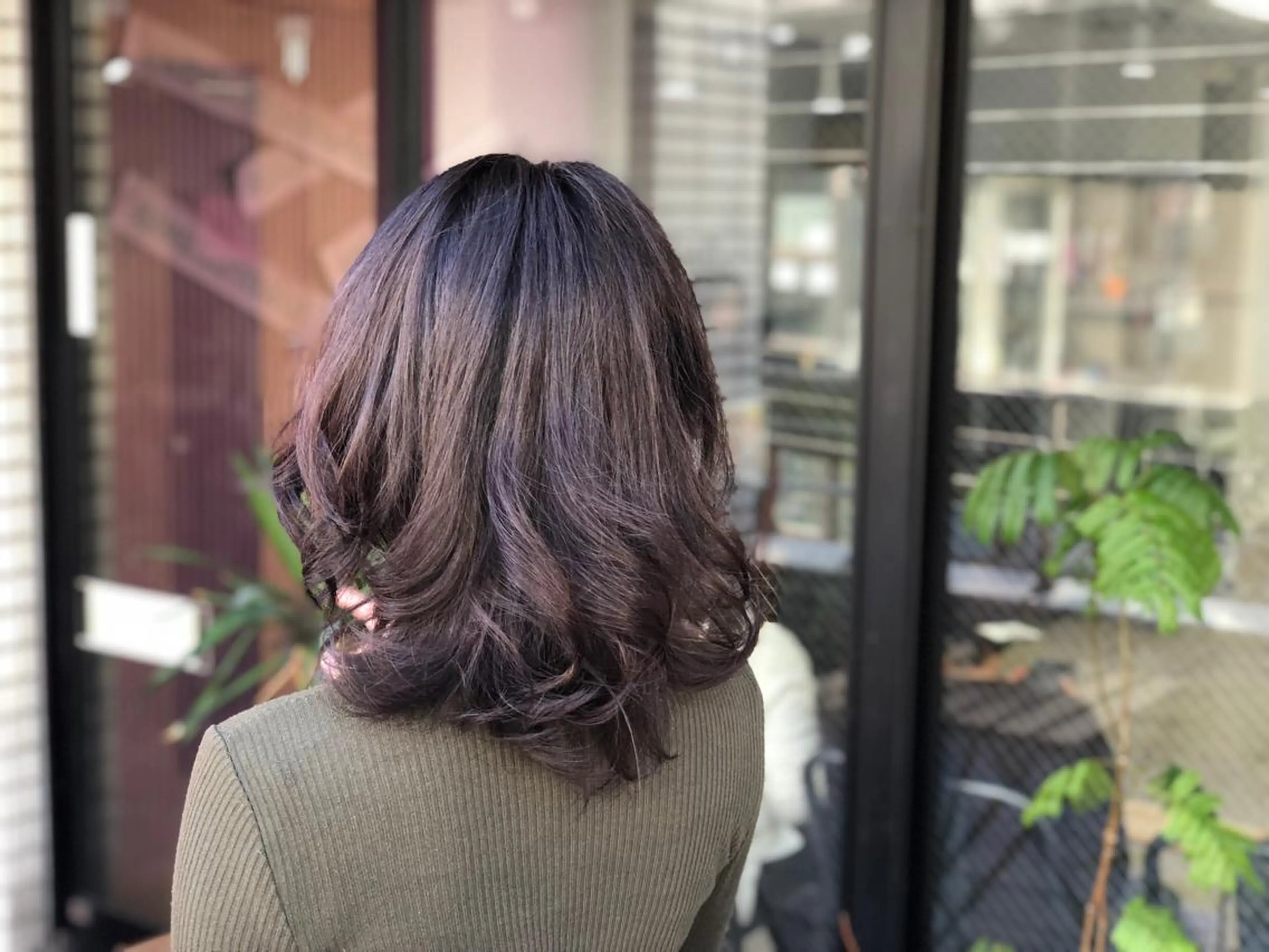 ミディアム カラー アッシュ イルミナカラー ラベンダーカラー ラベンダーアッシュ 🧙『店長』平田 祥己✨のヘアスタイル