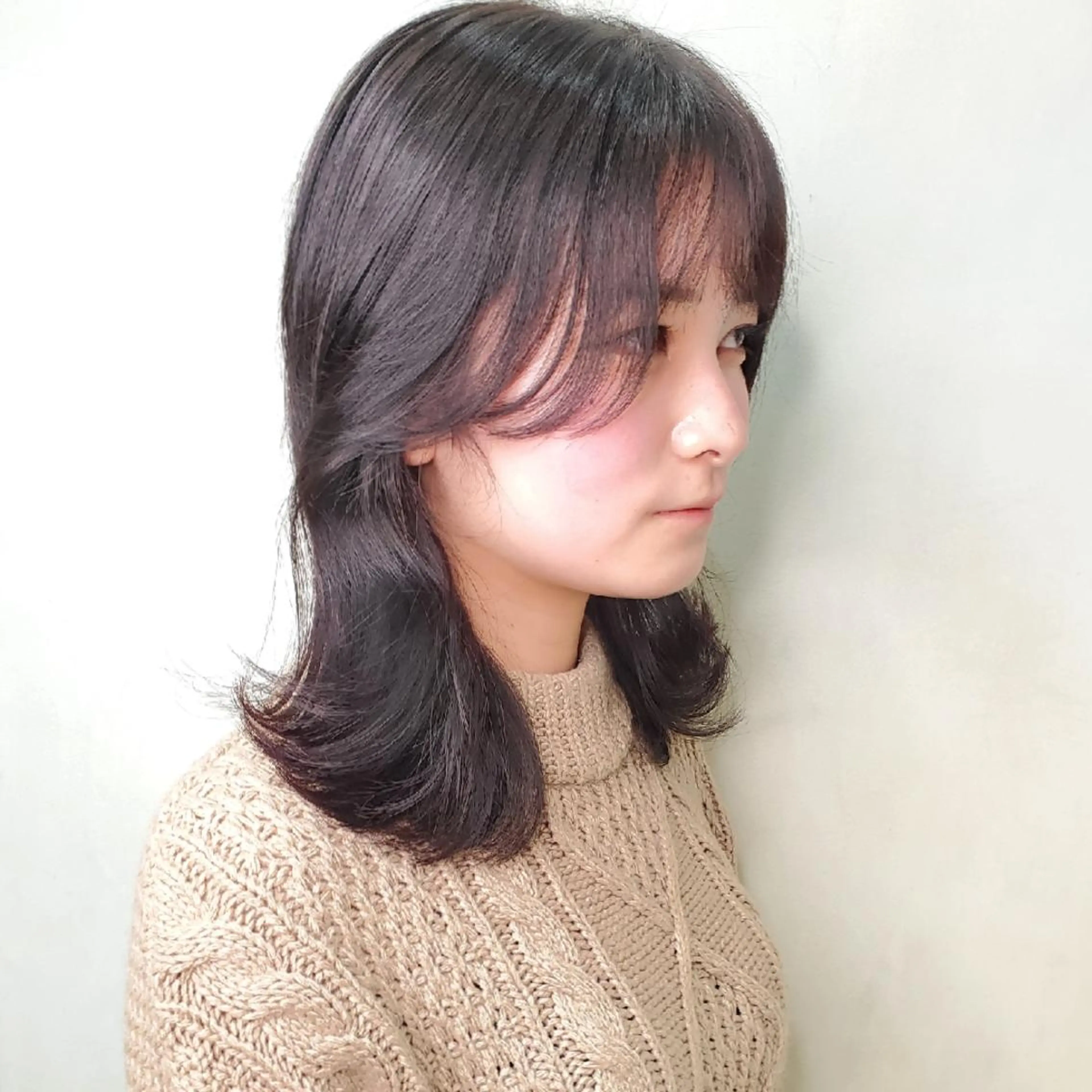 ミディアム レイヤーカット 韓国レイヤー　 suzuのヘアスタイル