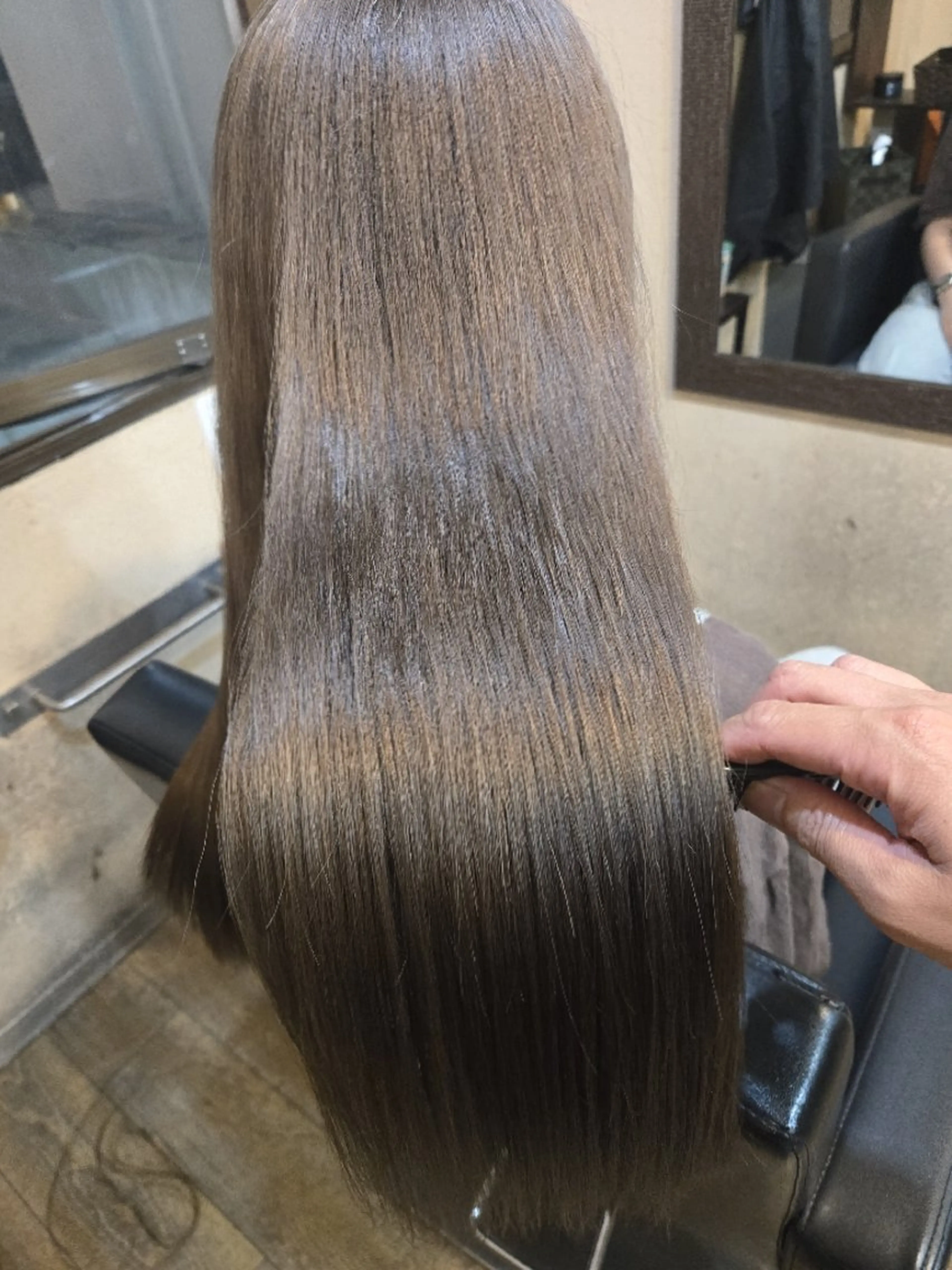 ロング SevenQuarter所属・セブン クォーターのヘアスタイル