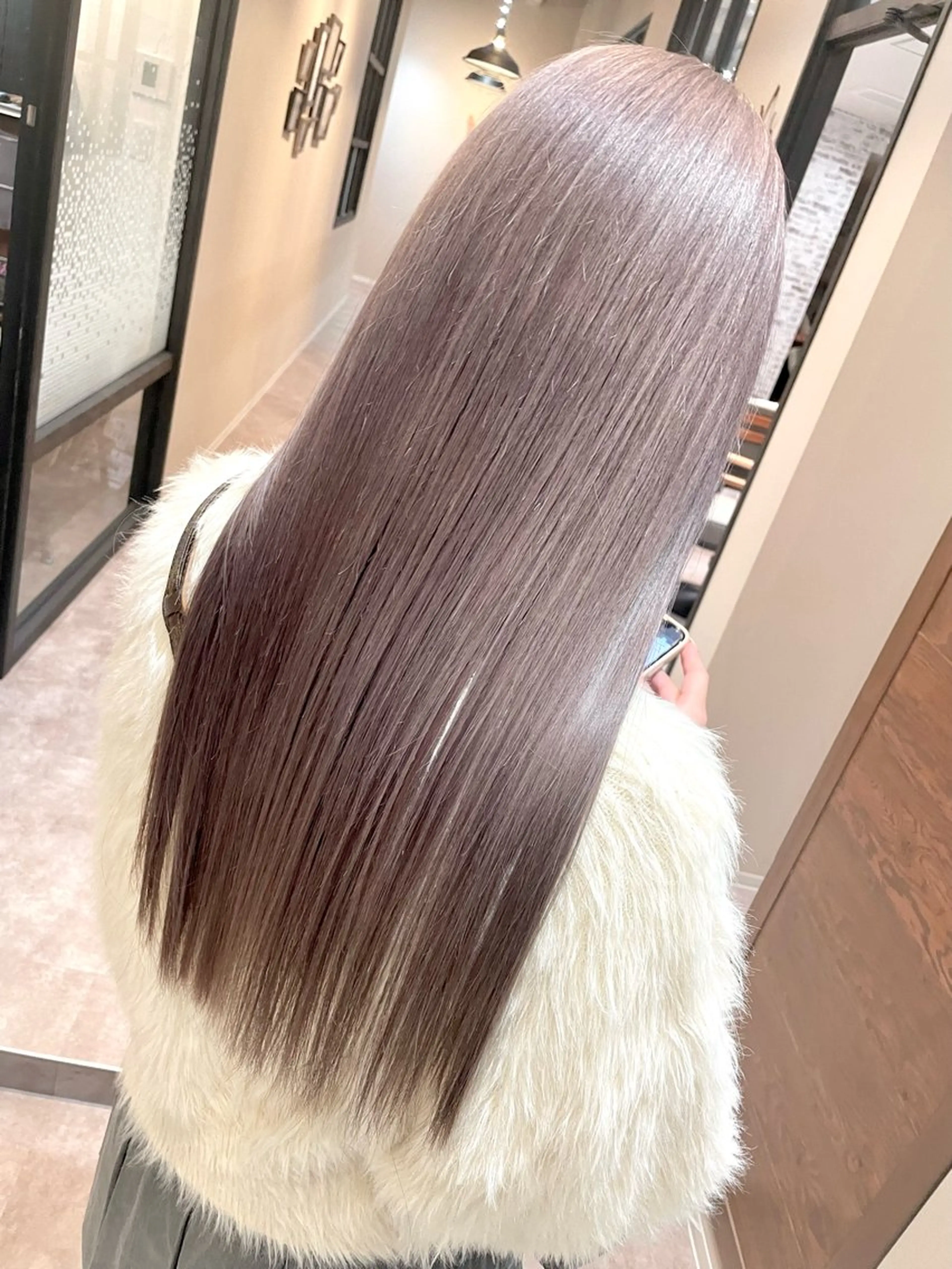 ロング カット ヘアカラー ブリーチ特化🎖️ピ ンクカラー高橋さやかのヘアスタイル