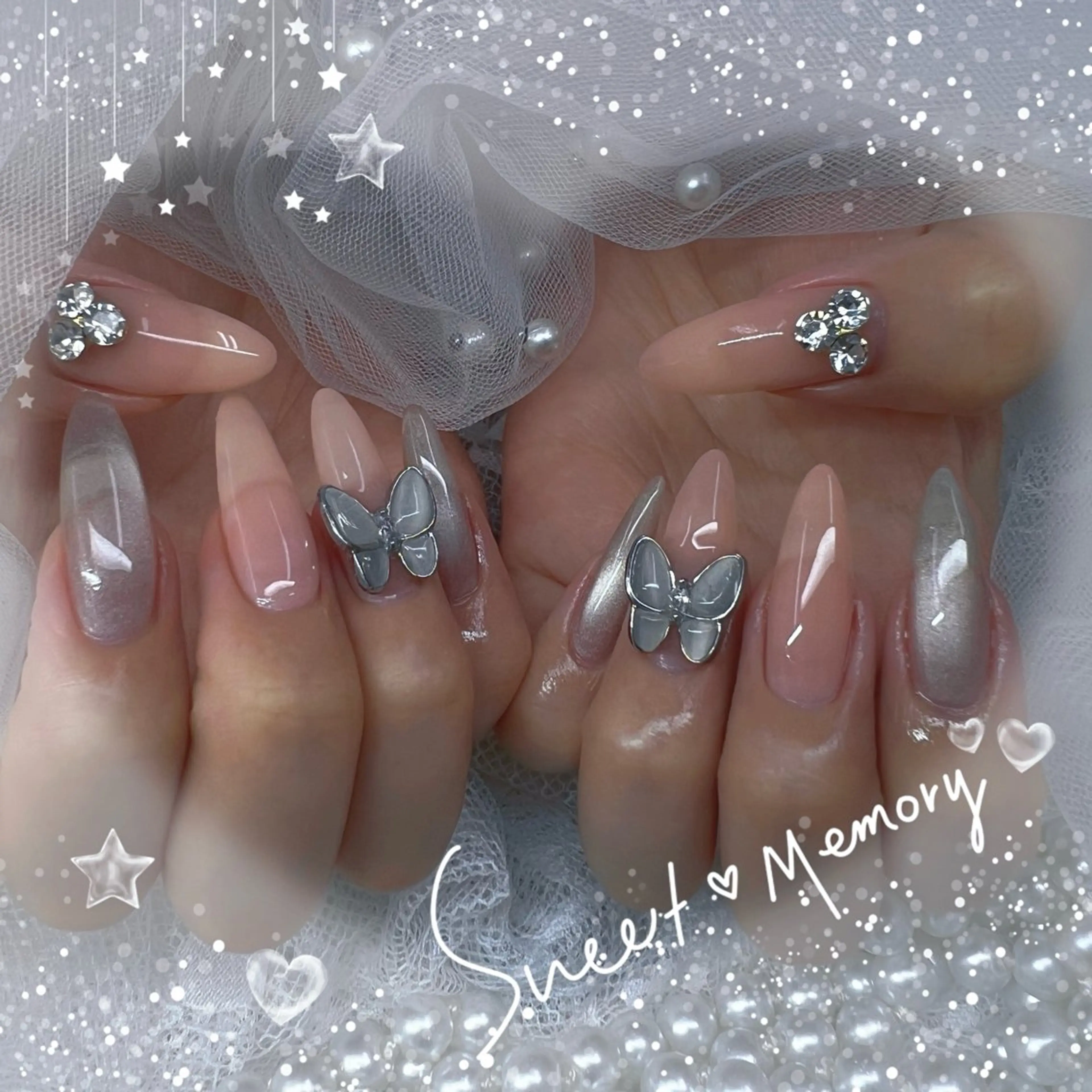 ネイル チークネイル フレンチネイル ガーリー ガラスフレンチ グラデーション ハンドネイル Chill Nailsalonのネイルデザイン
