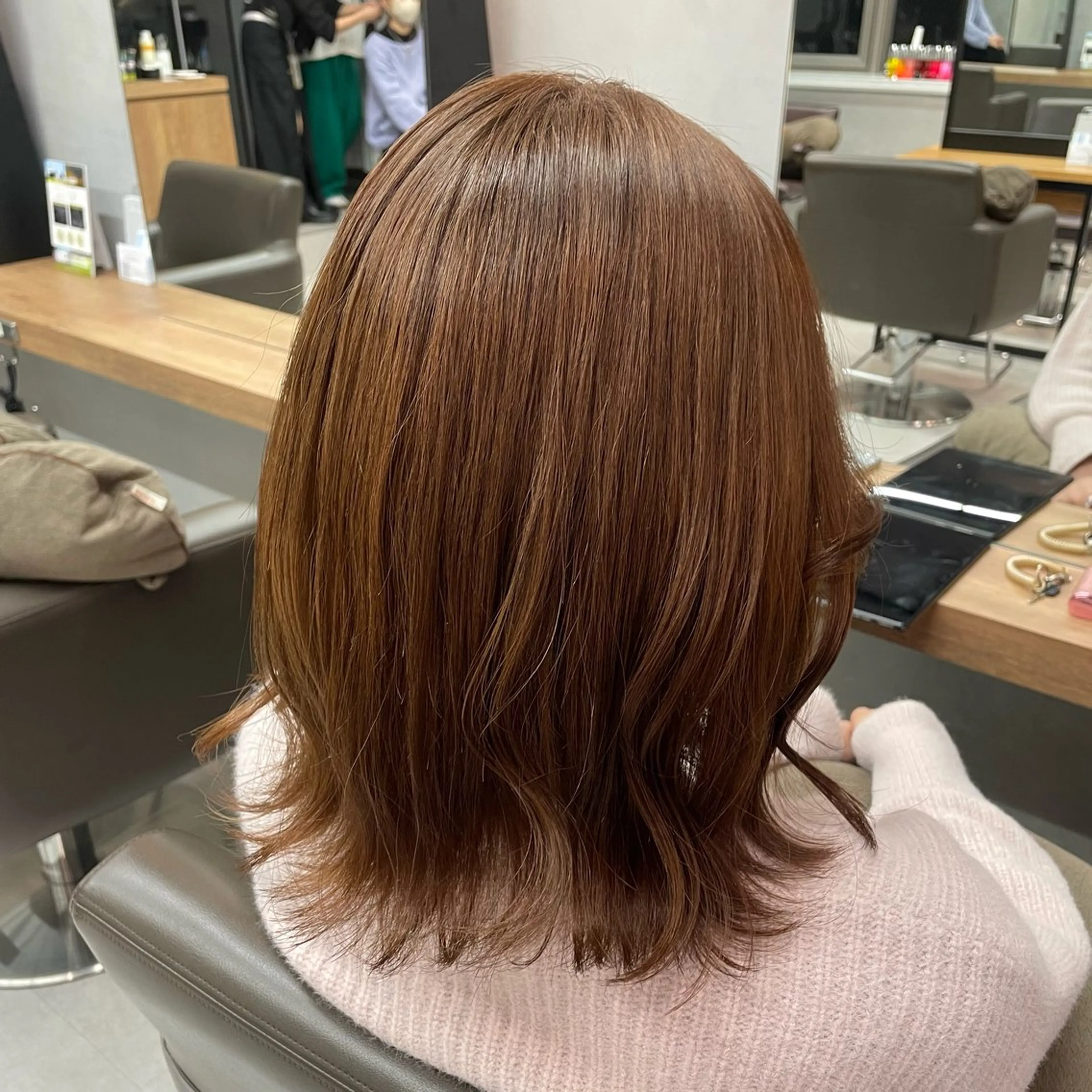 ミディアム カラー カット ヘアカラー ヘッドスパ ヘアセット 暖色カラー ❤️‍🔥REIRIのヘアスタイル