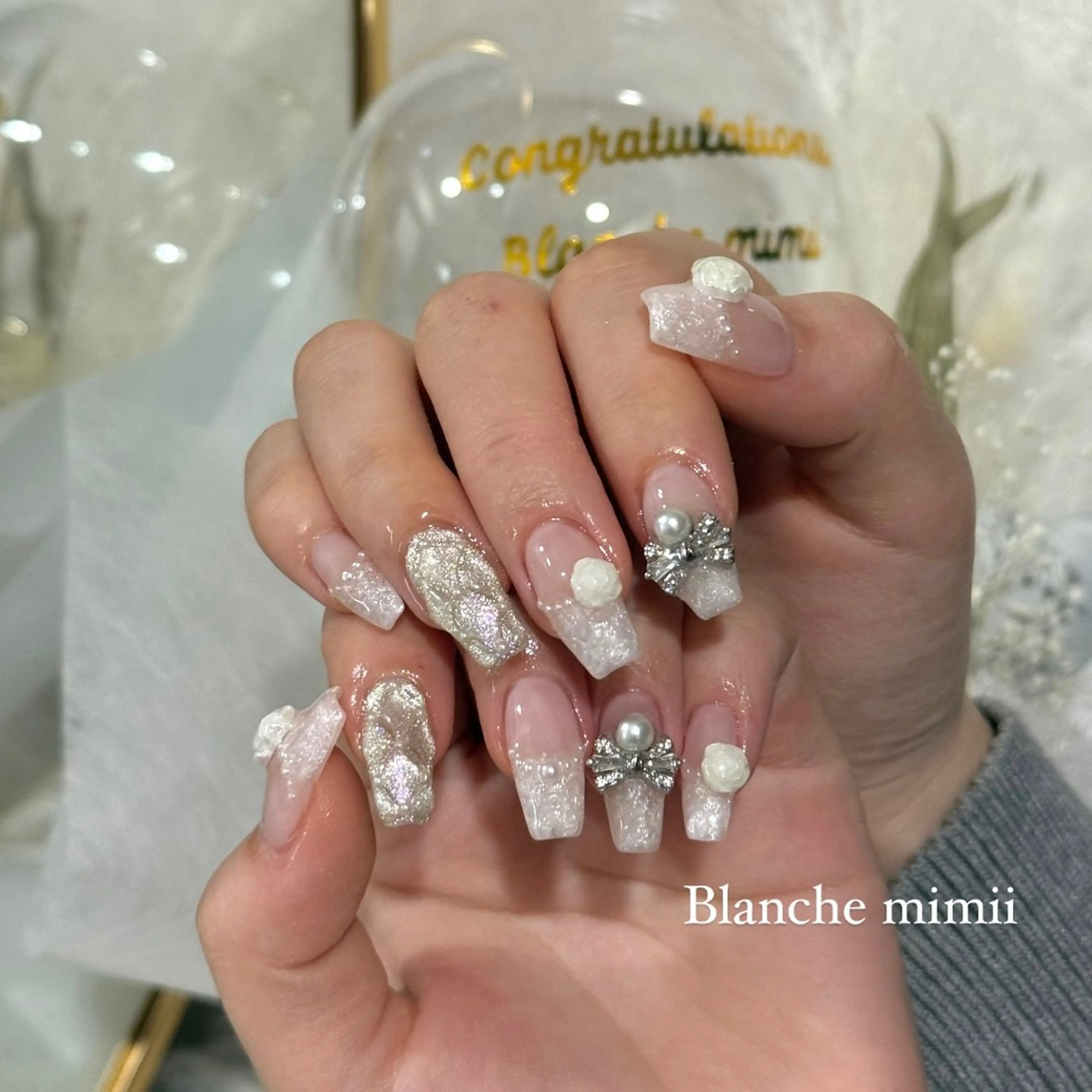 ネイル フレンチネイル ガーリー キラキラネイル 韓国ネイル マグネットネイル ハンドネイル Blanche　mimii所属・Blanche Ayaのネイルデザイン