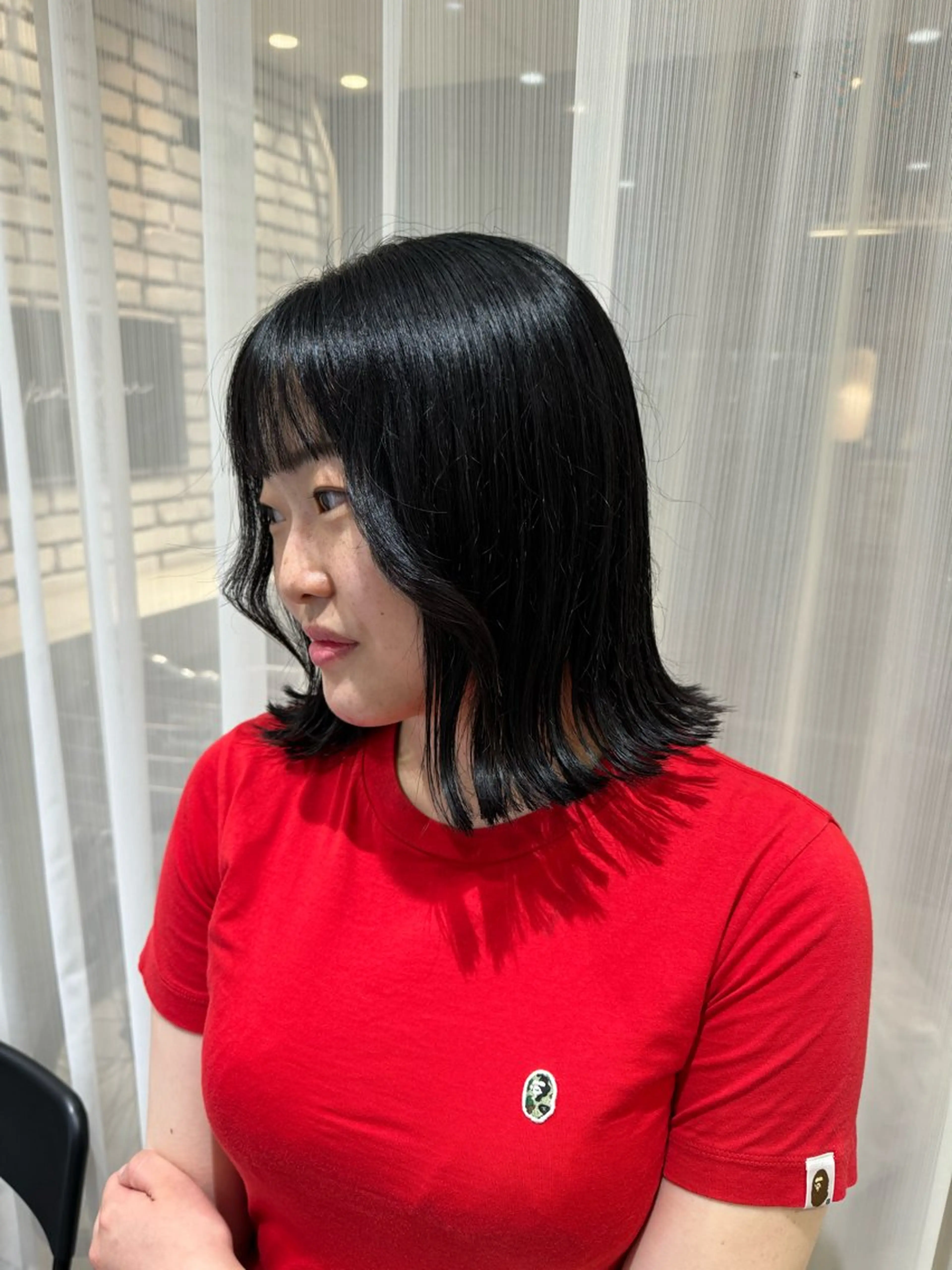 ミディアム ボブ 遊佐 みくりのヘアスタイル