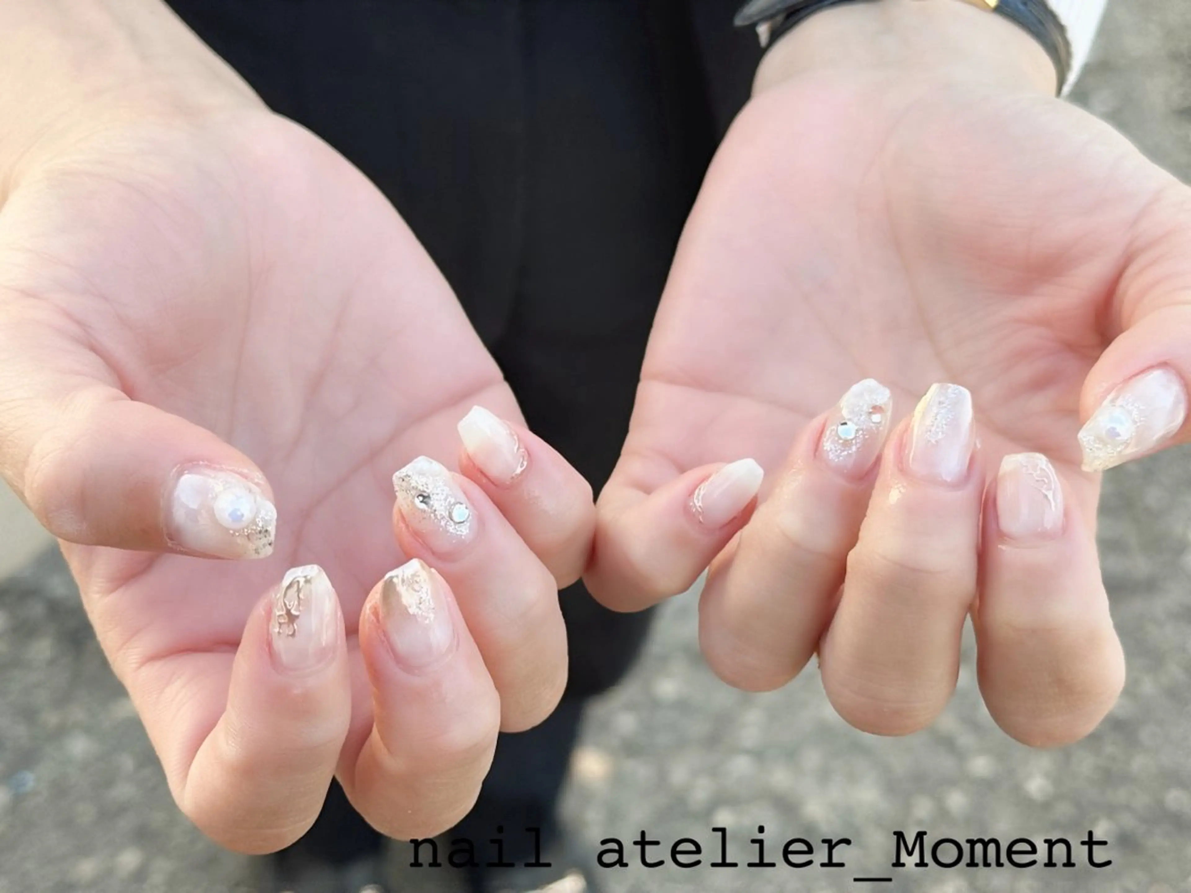 ネイル ニュアンスネイル ホワイト ハンドネイル nail atelier_Moment所属・nail Momentのネイルデザイン