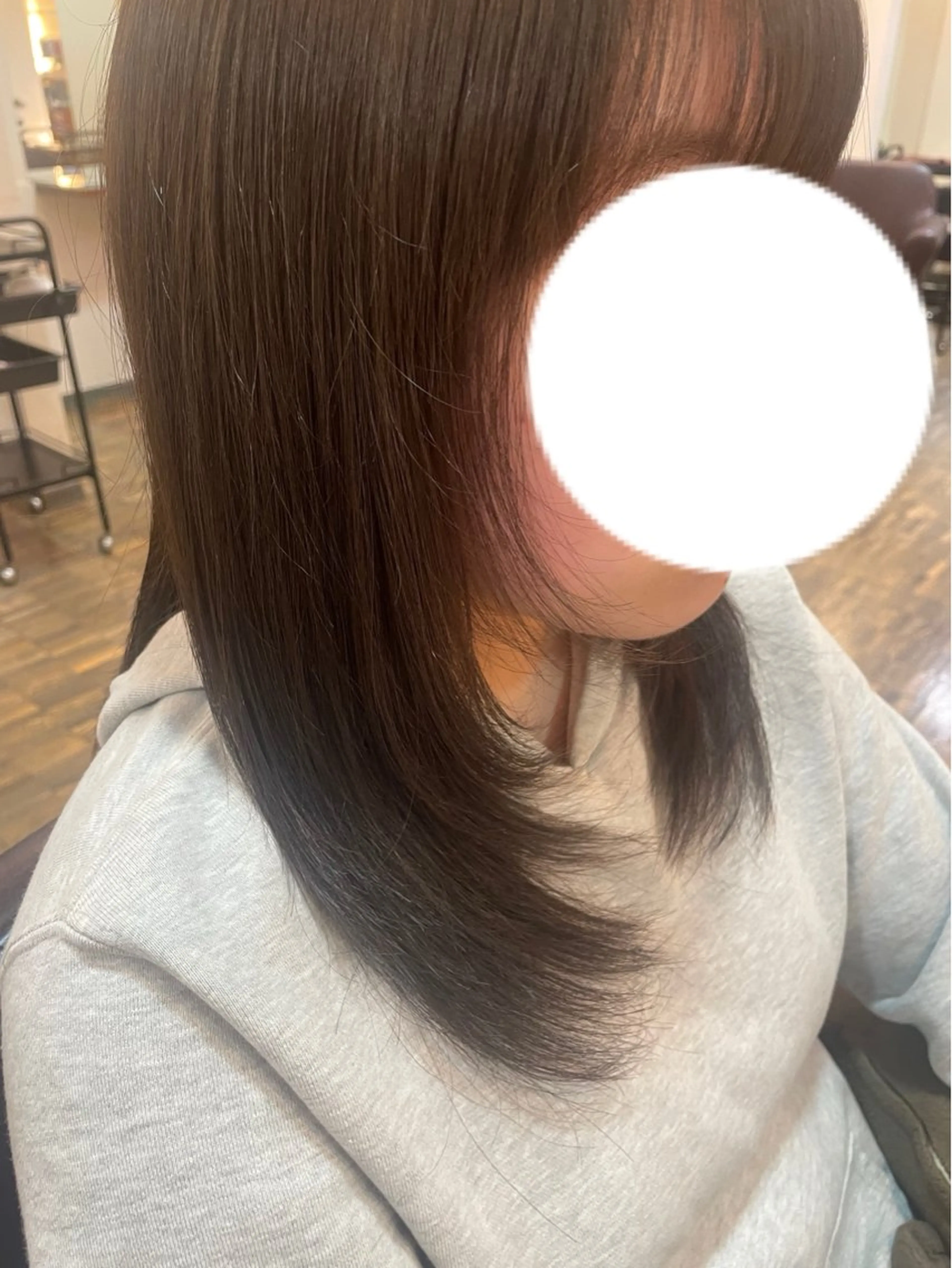 セミロング 平 真亜里のヘアスタイル