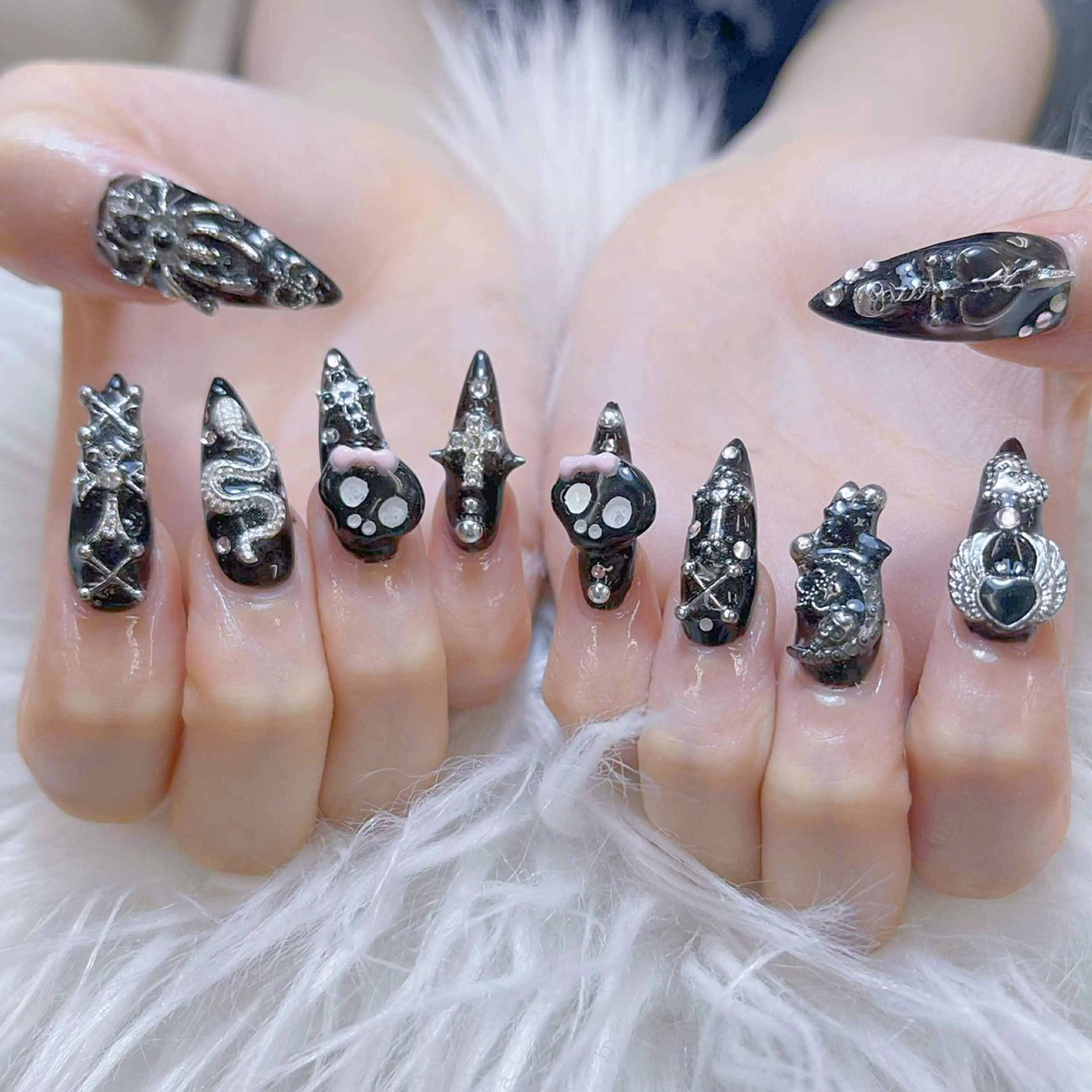 ネイル ハンドネイル ANH NAIL ゴテゴテ専門店💎のネイルデザイン