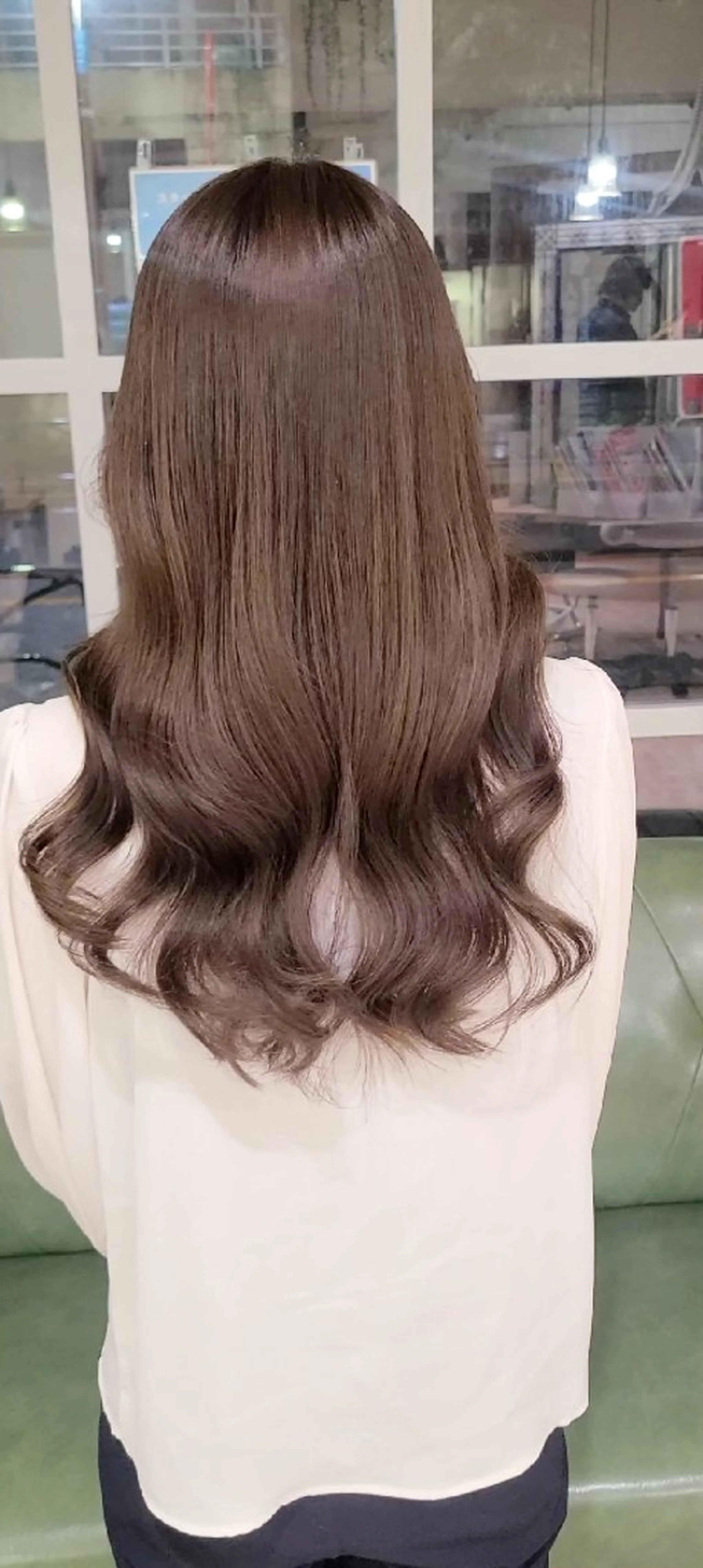 ロング カット ヘアカラー cherie所属・バレイヤージュ、ハイ ライト特化大内格のヘアスタイル