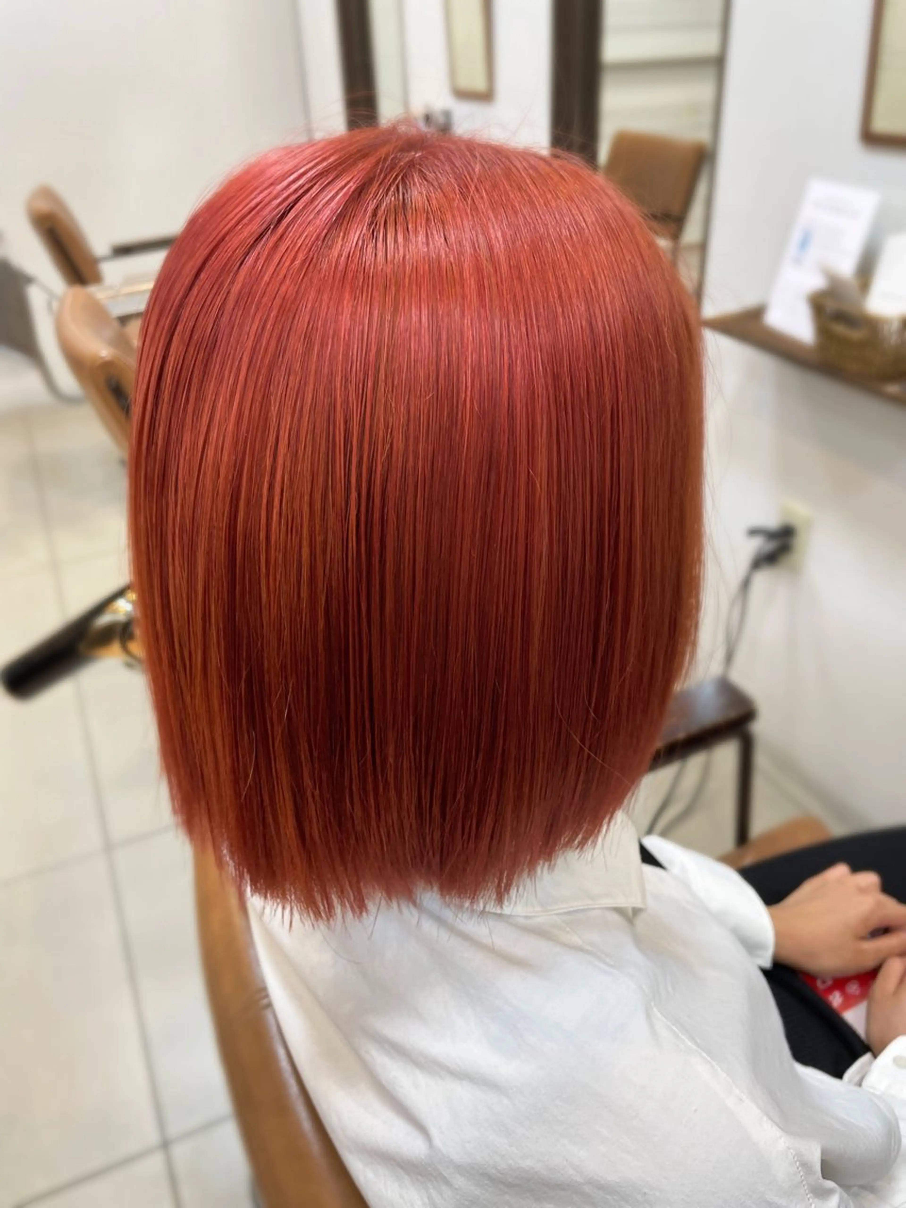 ショート カラー レッドカラー SOYON なんば店所属・水島 真彩のヘアスタイル