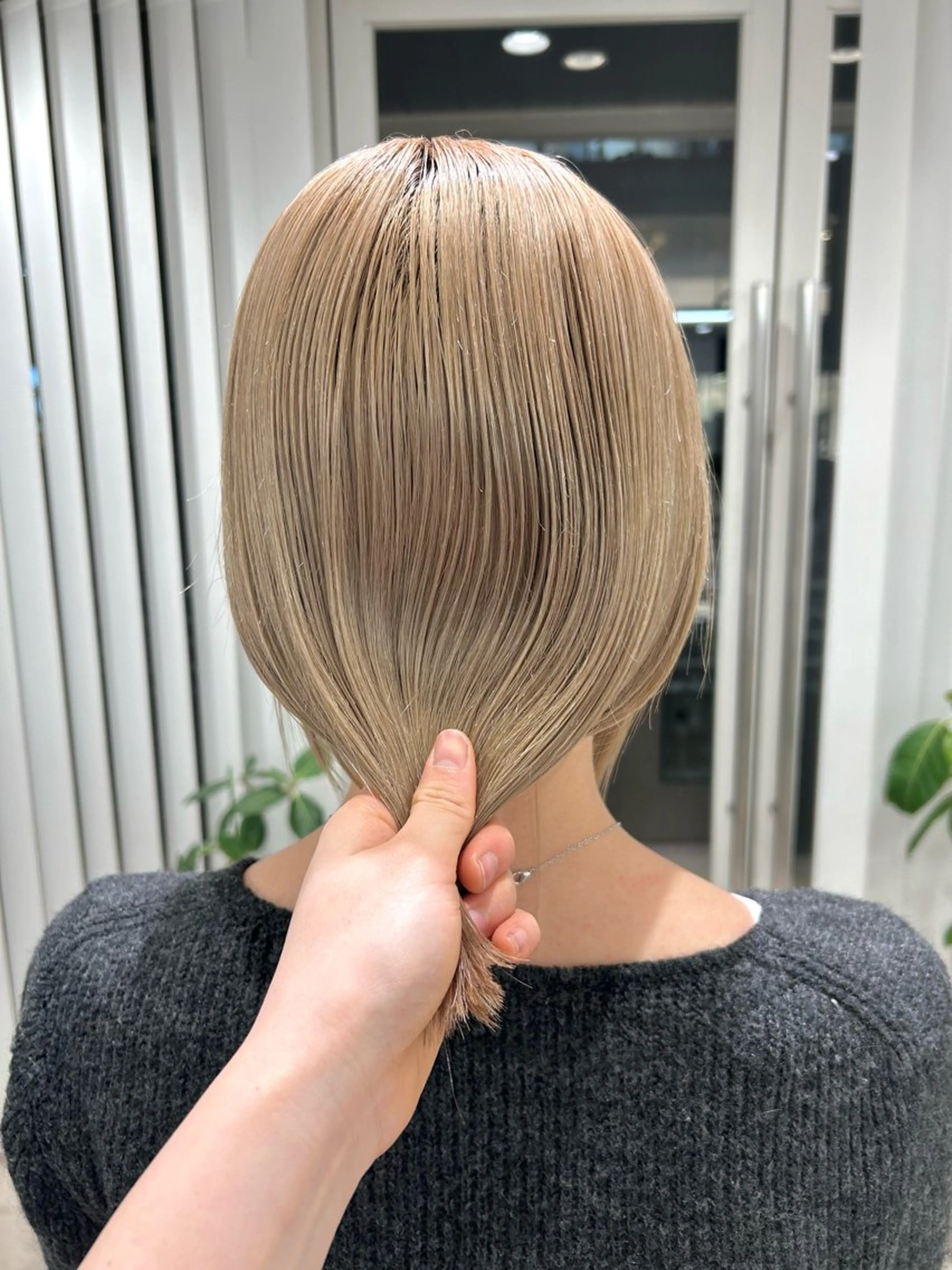 ショート カラー ブリーチ ヘアカラー トリートメント 透明感/明るめ ヘア/kazui🐈のヘアスタイル