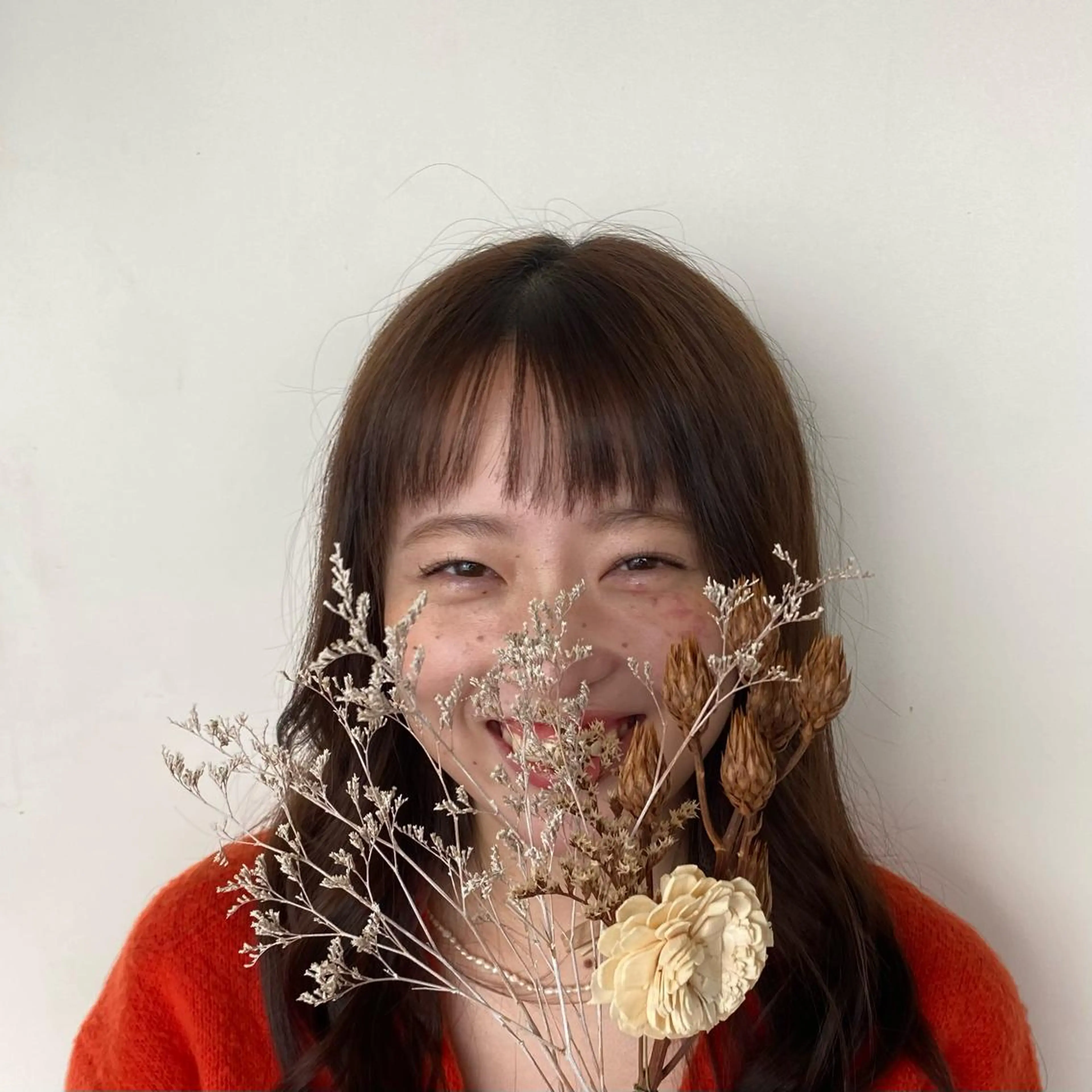 セミロング ヘアアレンジ BATON. ノウラマナのマツエク・マツパデザイン