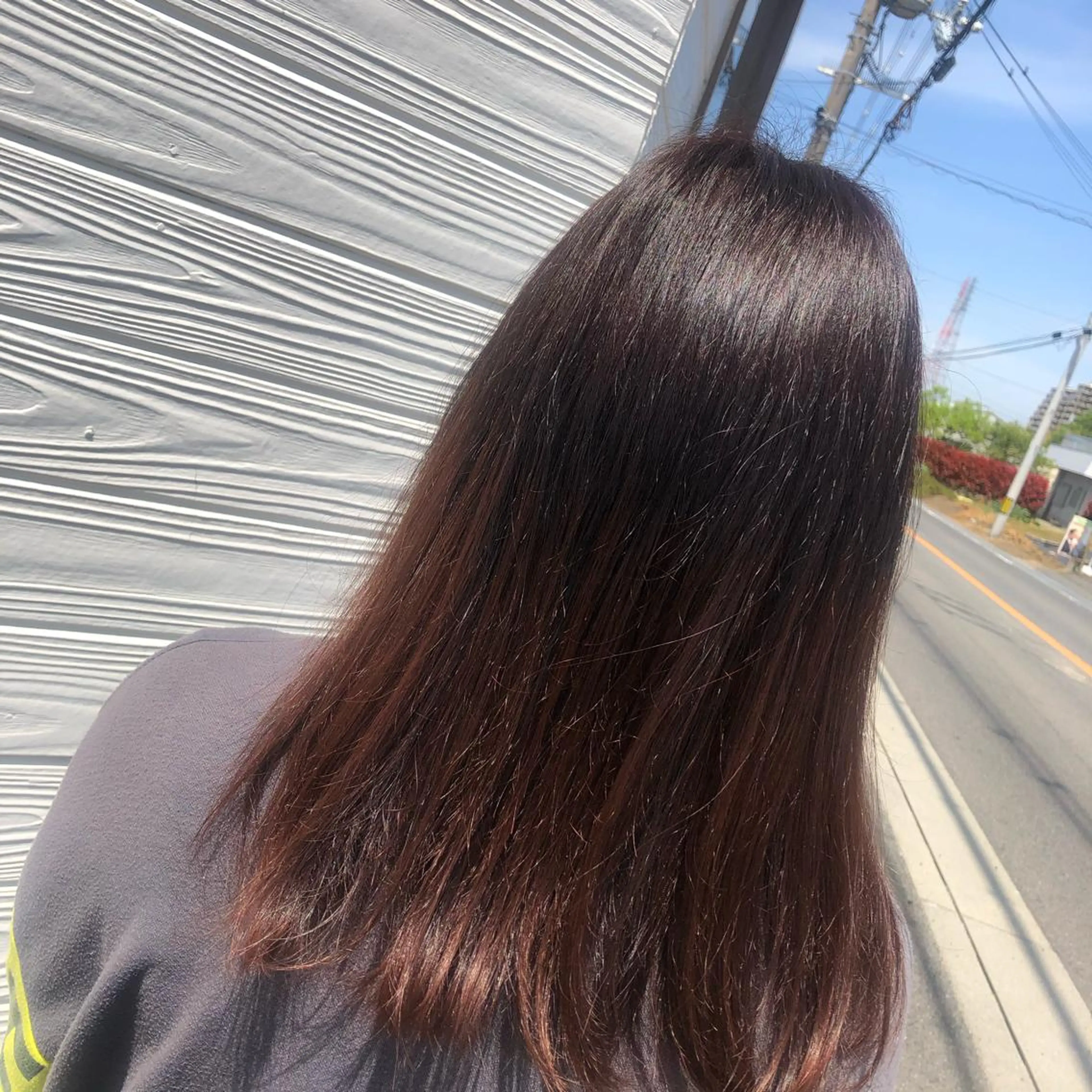 セミロング ヘアカラー 半田 知穂のヘアスタイル