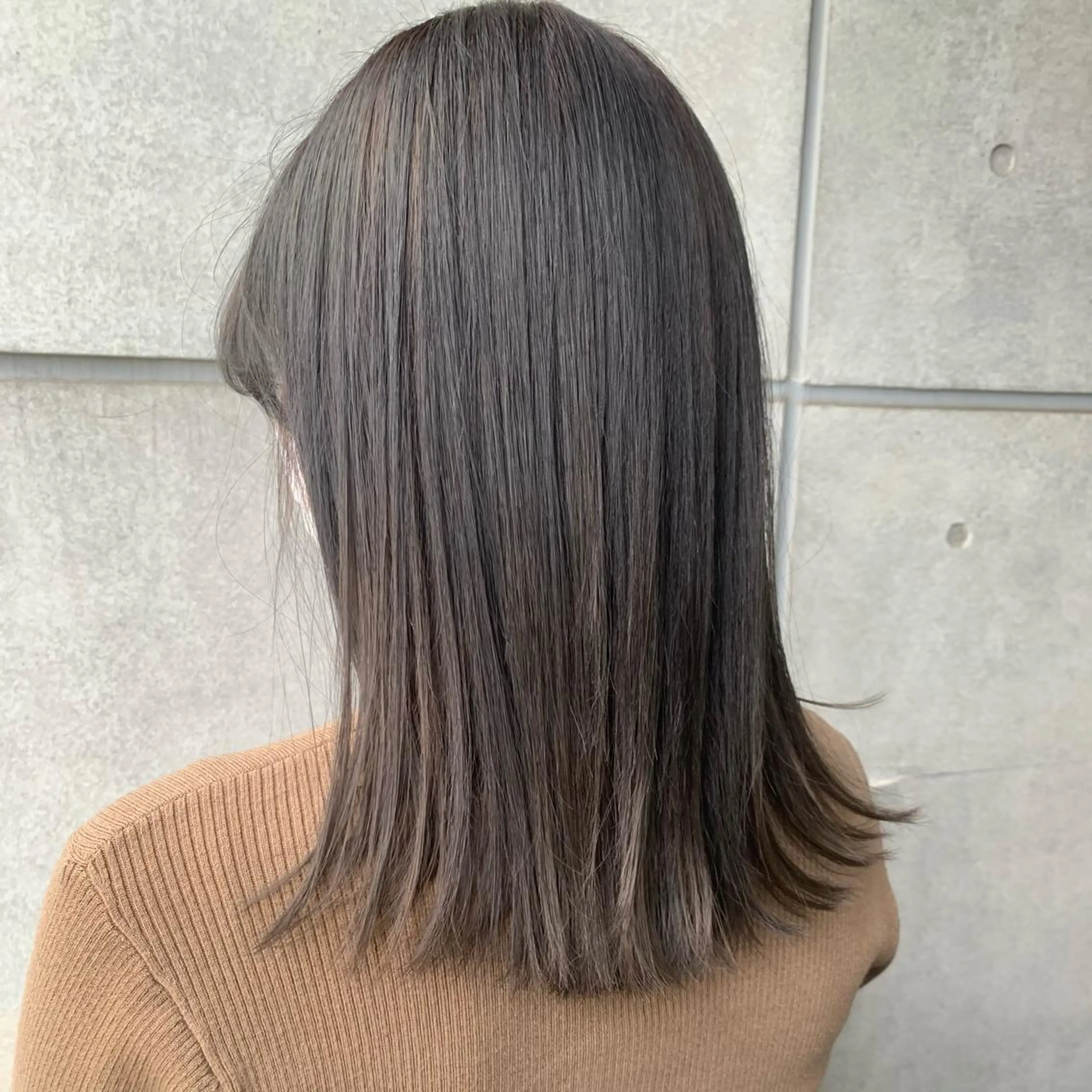 ミディアム カット ヘアカラー トリートメント オシャレ髪✔️ 店長オオキアキヒロのヘアスタイル