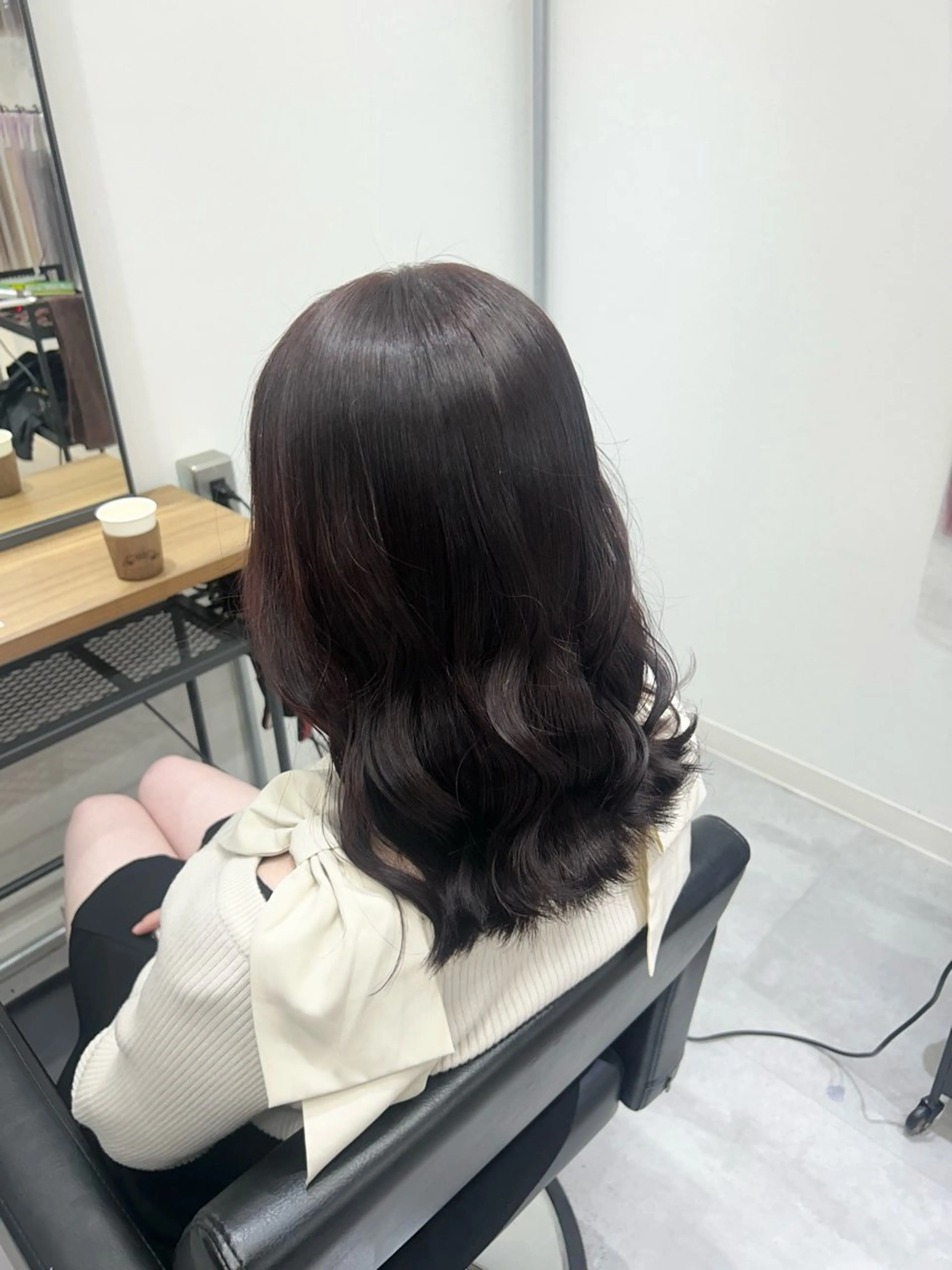 セミロング ヘアカラー SAKI🫧透明感 カラー&エクステのヘアスタイル