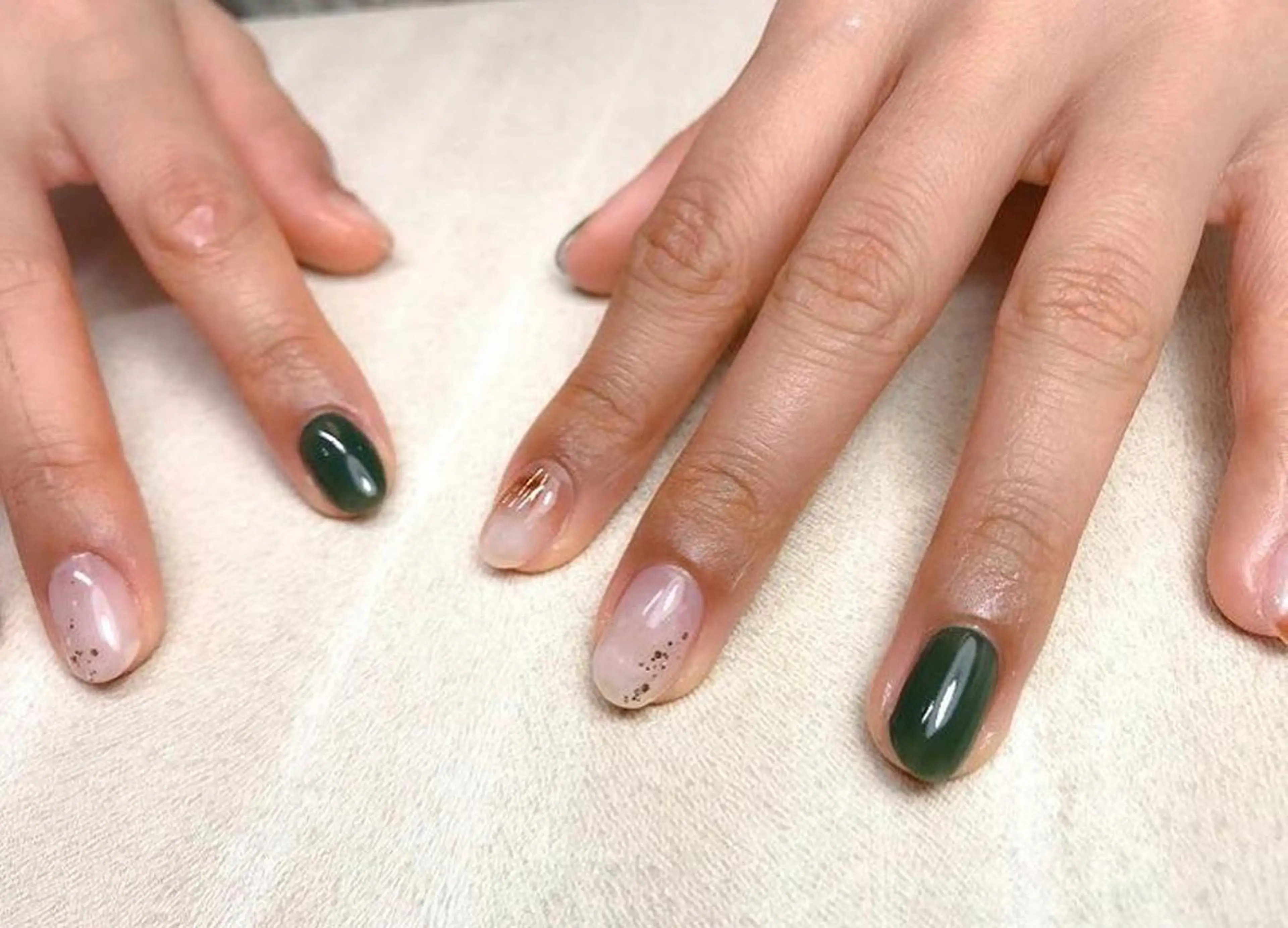 ネイル nail salon　Natural Cure所属・平井 彩香のネイルデザイン