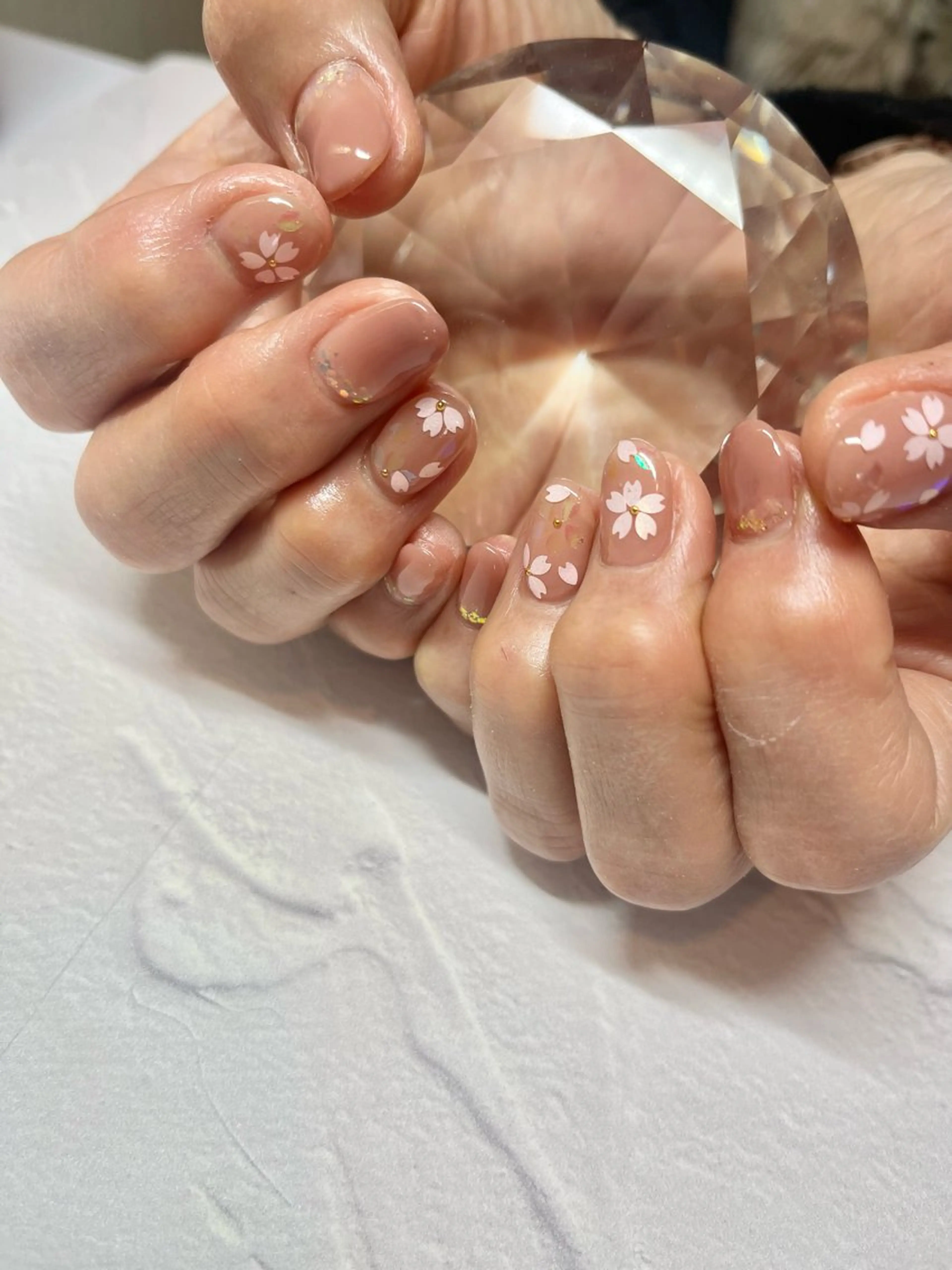 ネイル ハンドネイル li___nail 31のネイルデザイン
