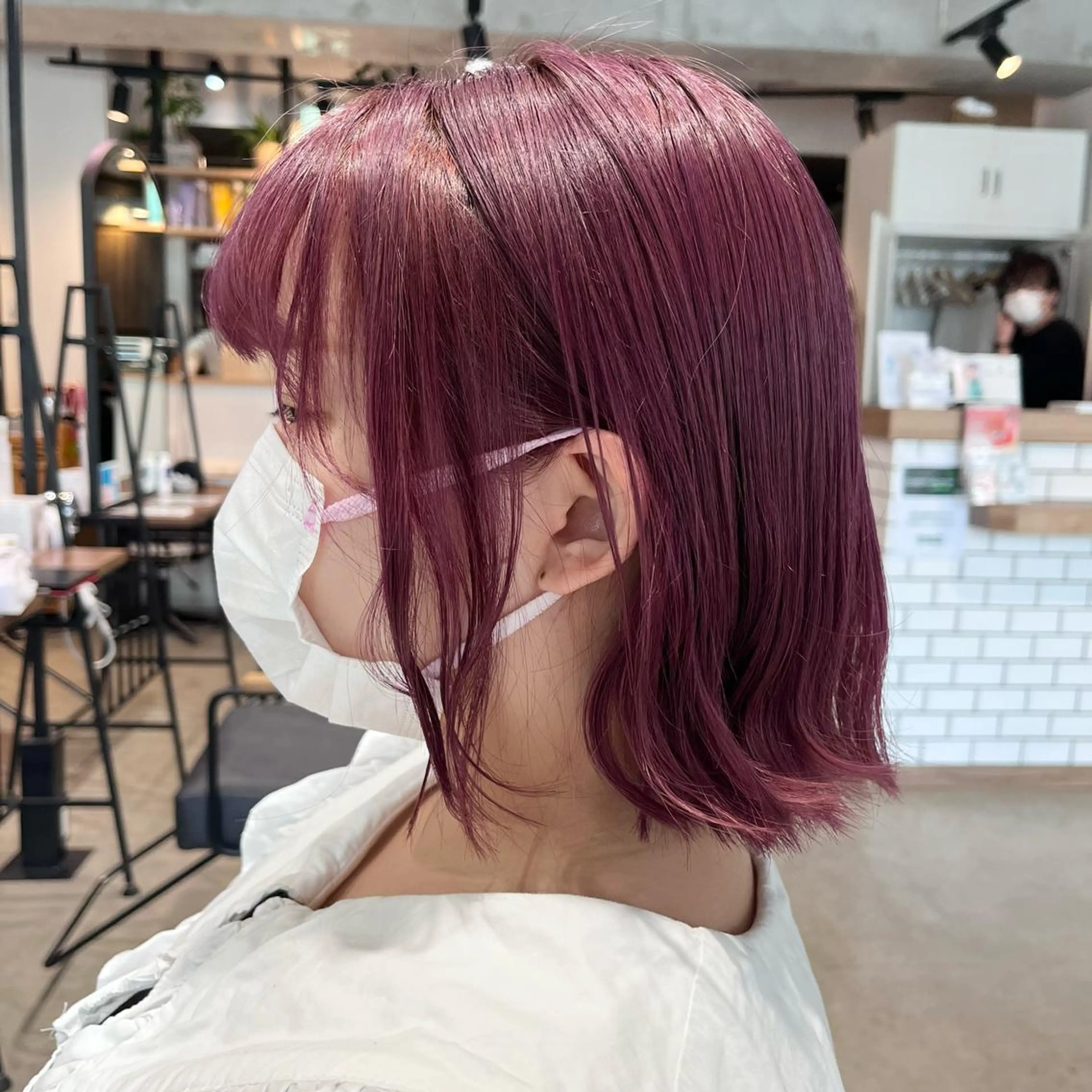 ショート カラー ブリーチ 🌷レイヤーカット/ フルキシオリ🌷のヘアスタイル