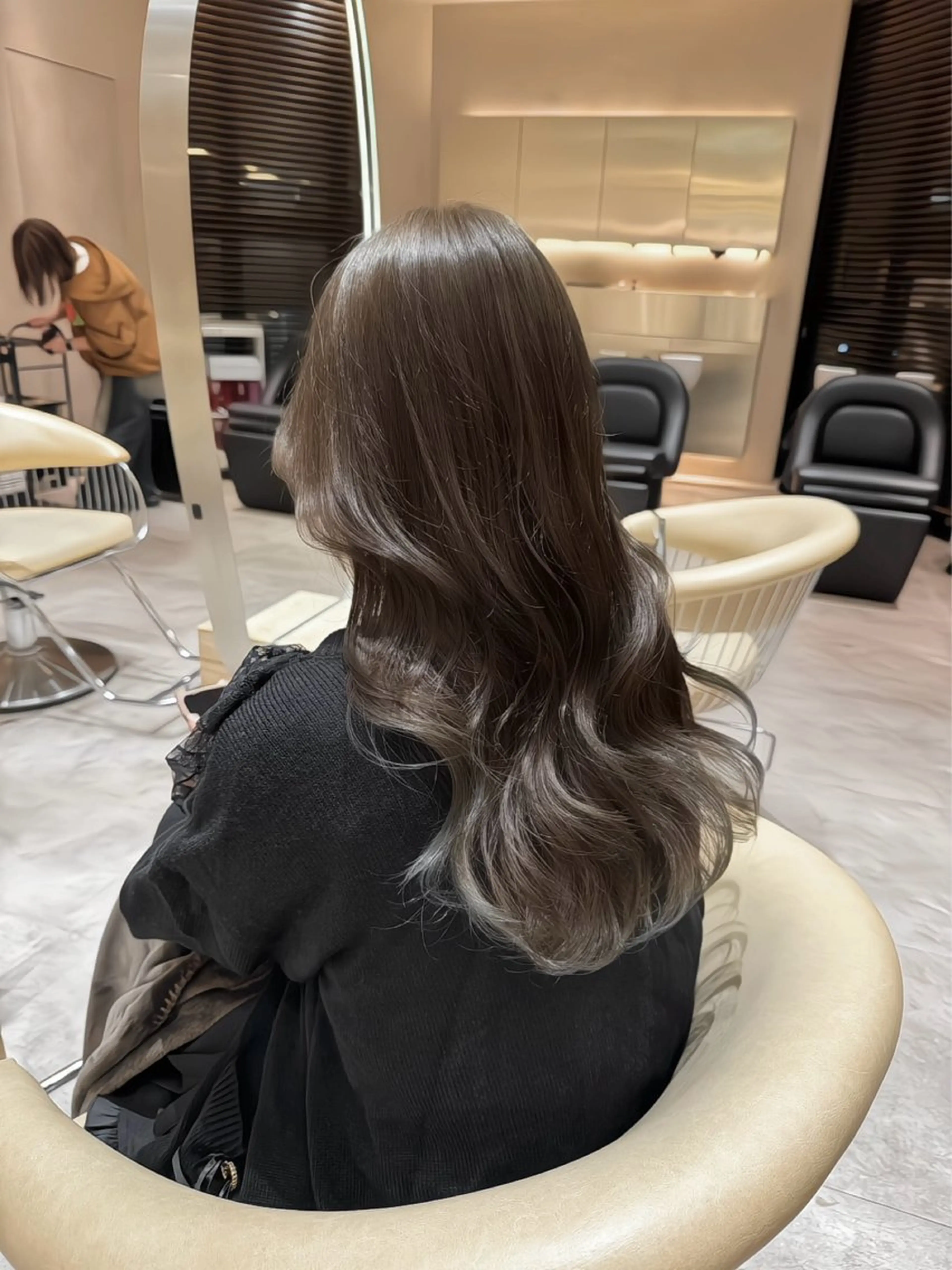 セミロング カット ヘアカラー トリートメント 1HAVANA所属・韓国ヘア/ベージュ カラー/髪質改善/涼のヘアスタイル