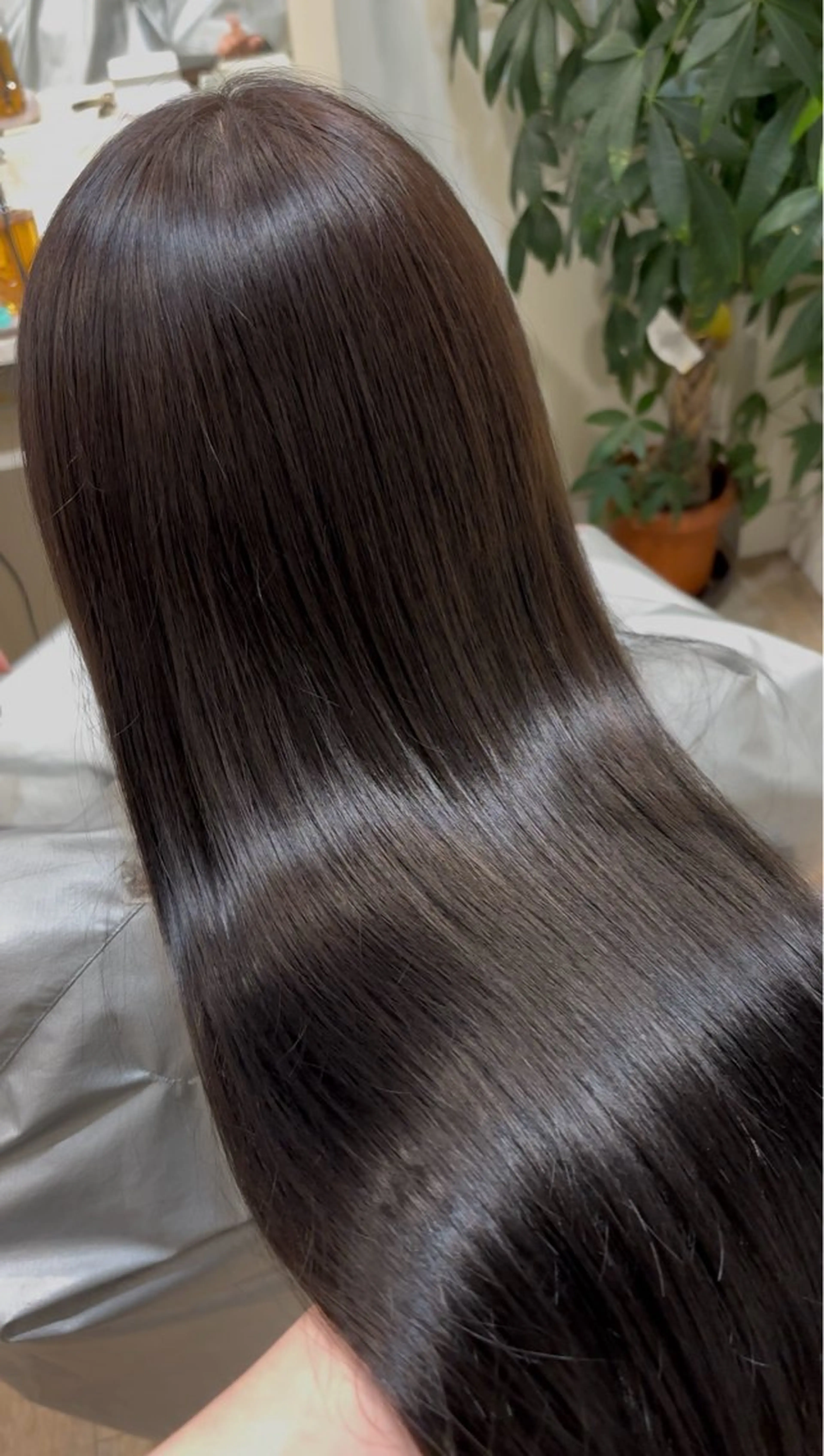 ロング カット ヘアカラー トリートメント レイヤーカット🫧艶 カラー/LILICAのヘアスタイル