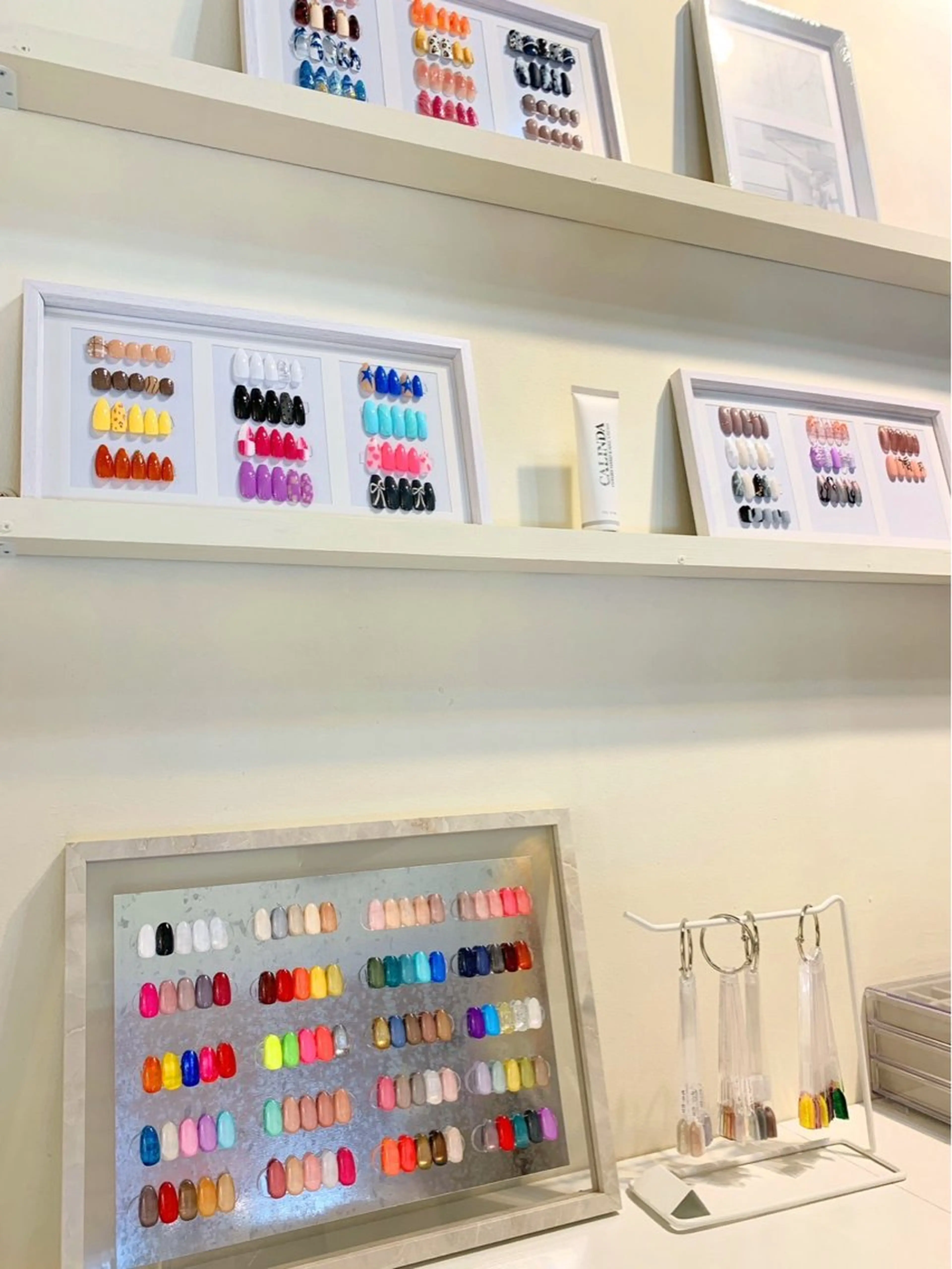 ネイル Yu-Ri (ゆうり)のネイルデザイン