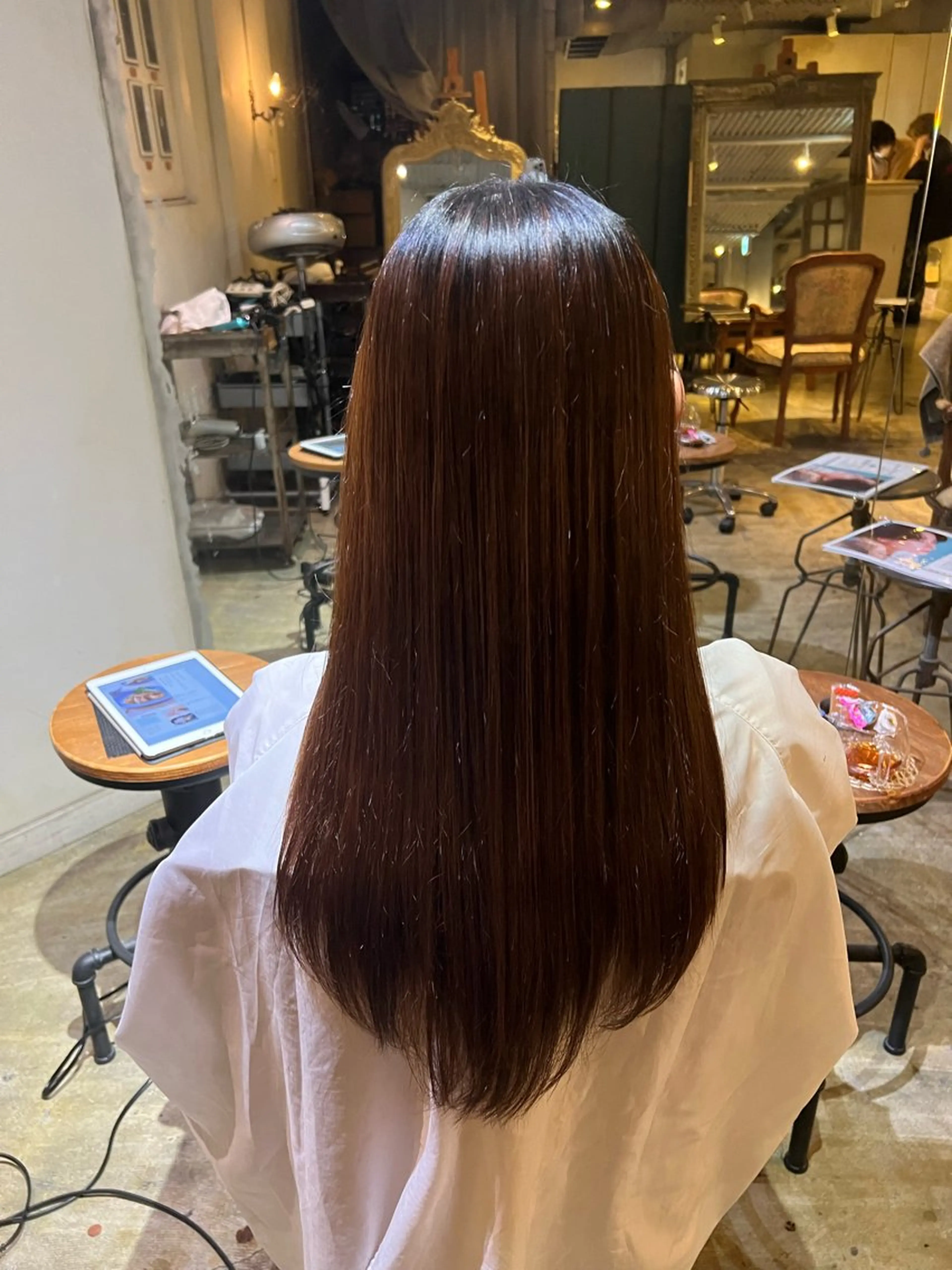 ロング 縮毛矯正 サンティエ都通店所属・永山 萌文のヘアスタイル