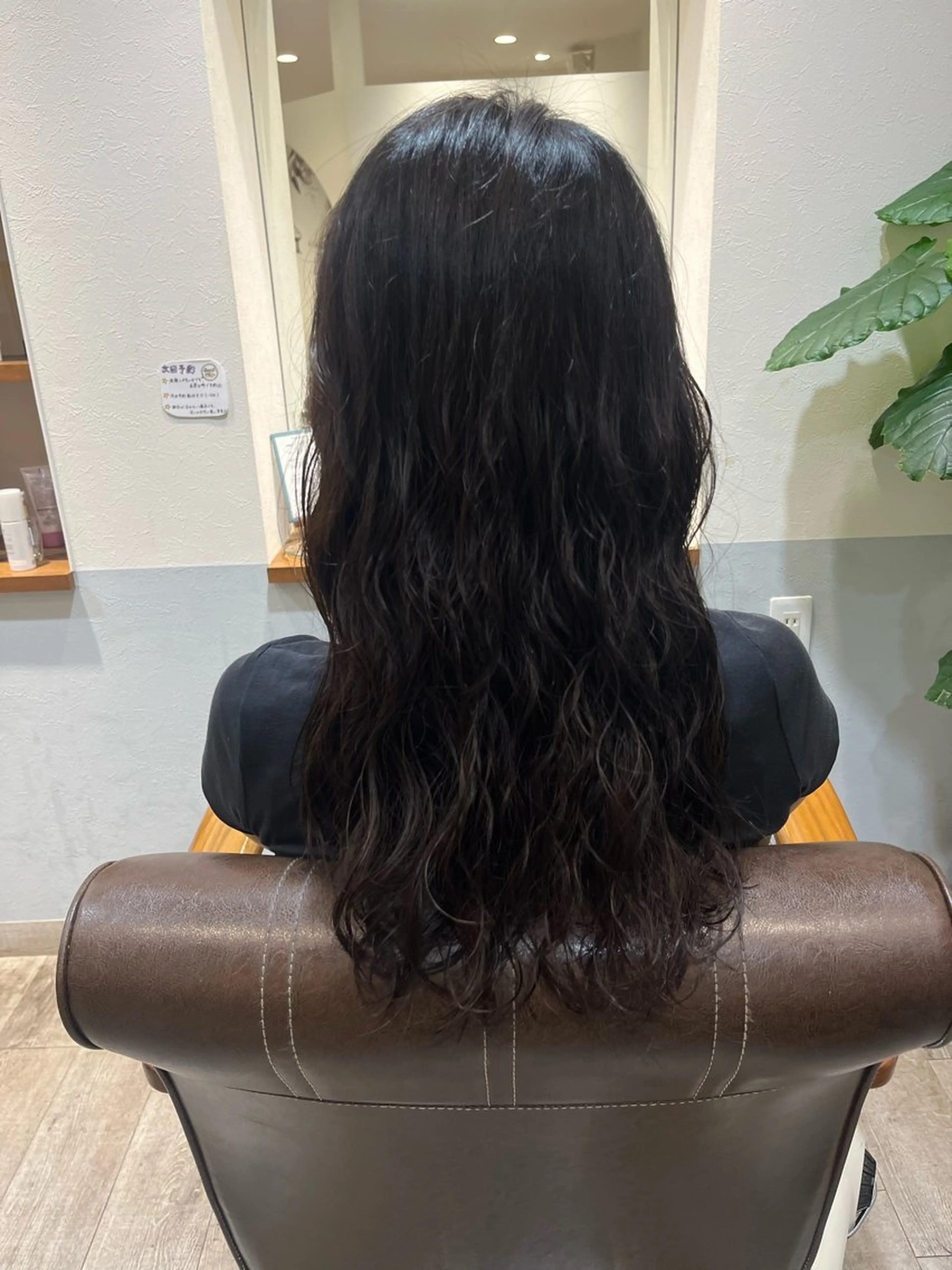 ロング パーマ ロング カット ヘアカラー パーマ トリートメント 上品な暖色/丸みボブ Chie🪷のヘアスタイル